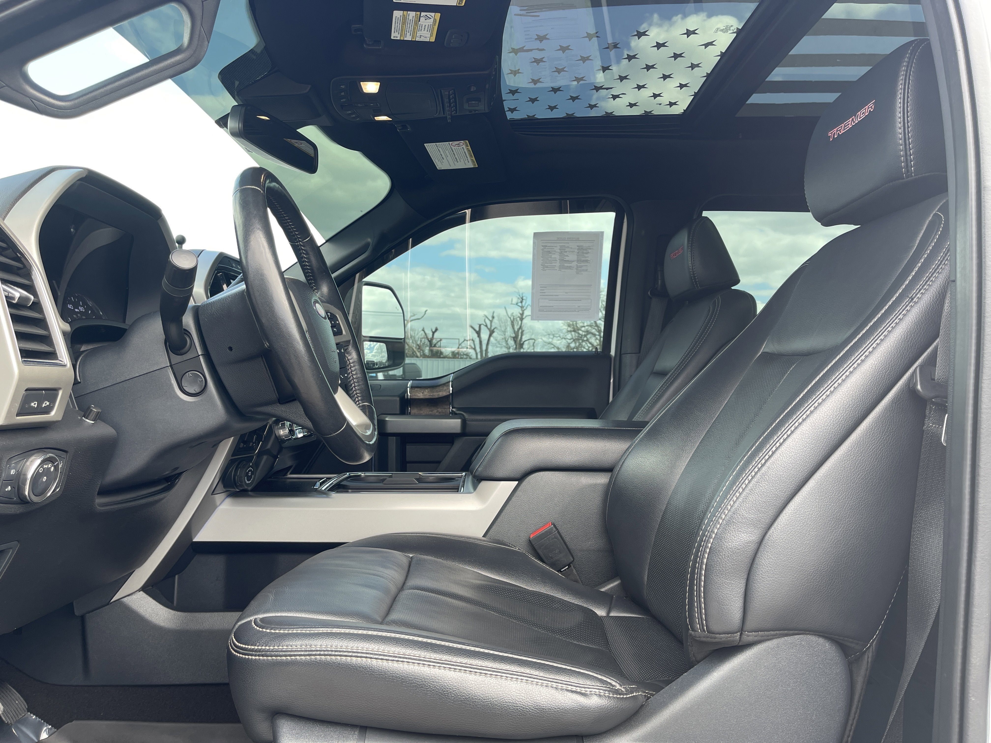 2022 Ford Super Duty F-250 SRW LARIAT