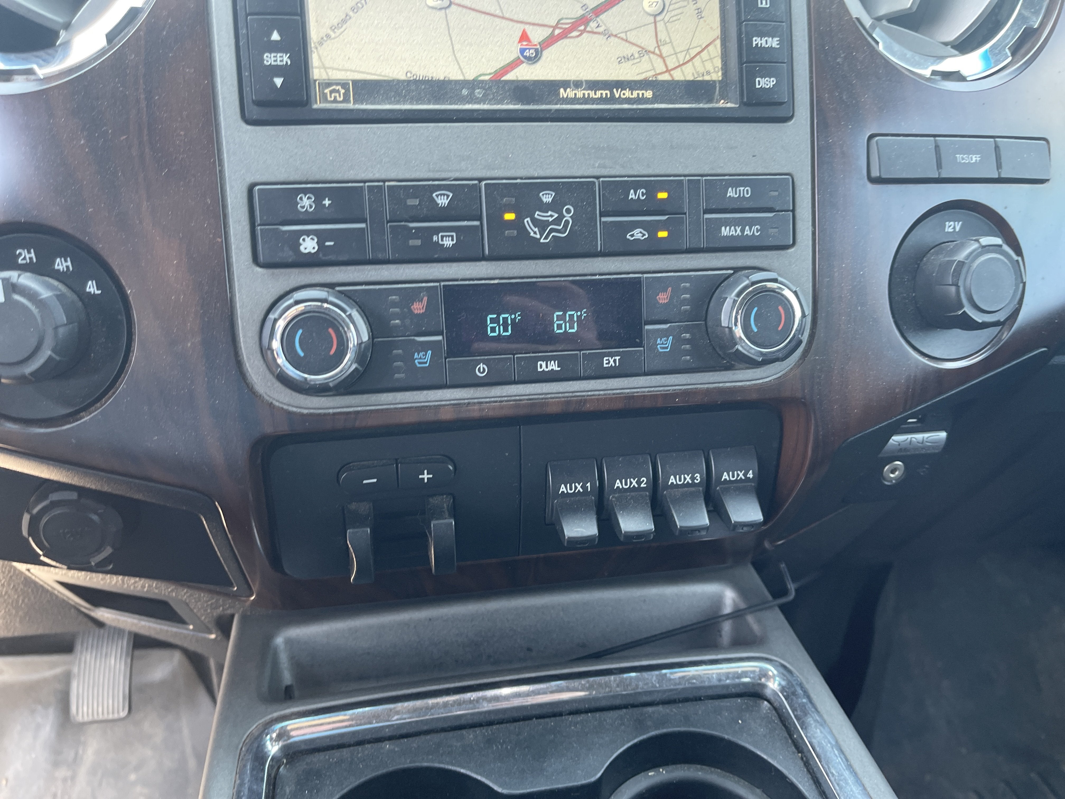 2012 Ford Super Duty F-350 DRW Lariat