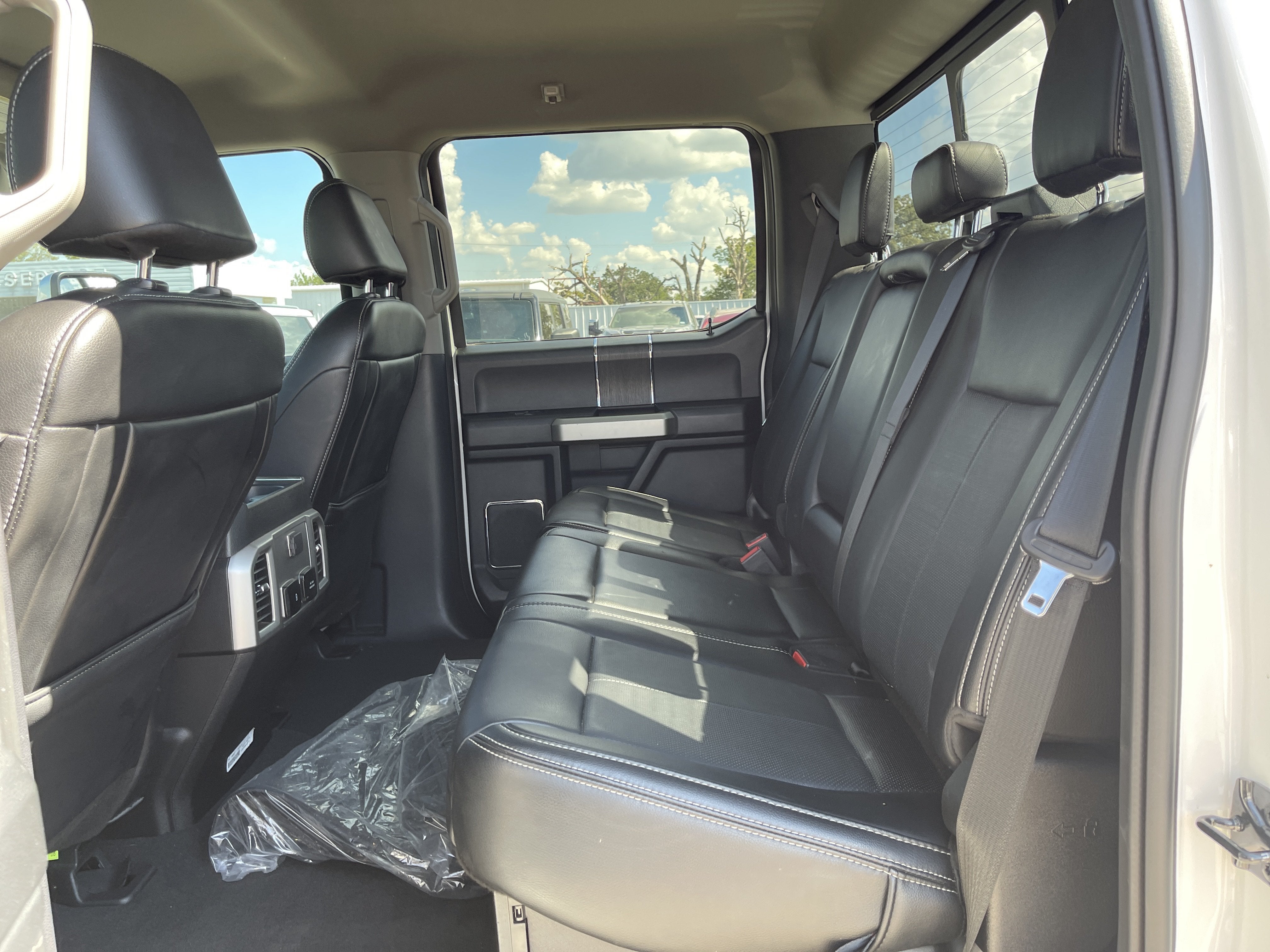 2021 Ford Super Duty F-350 DRW LARIAT