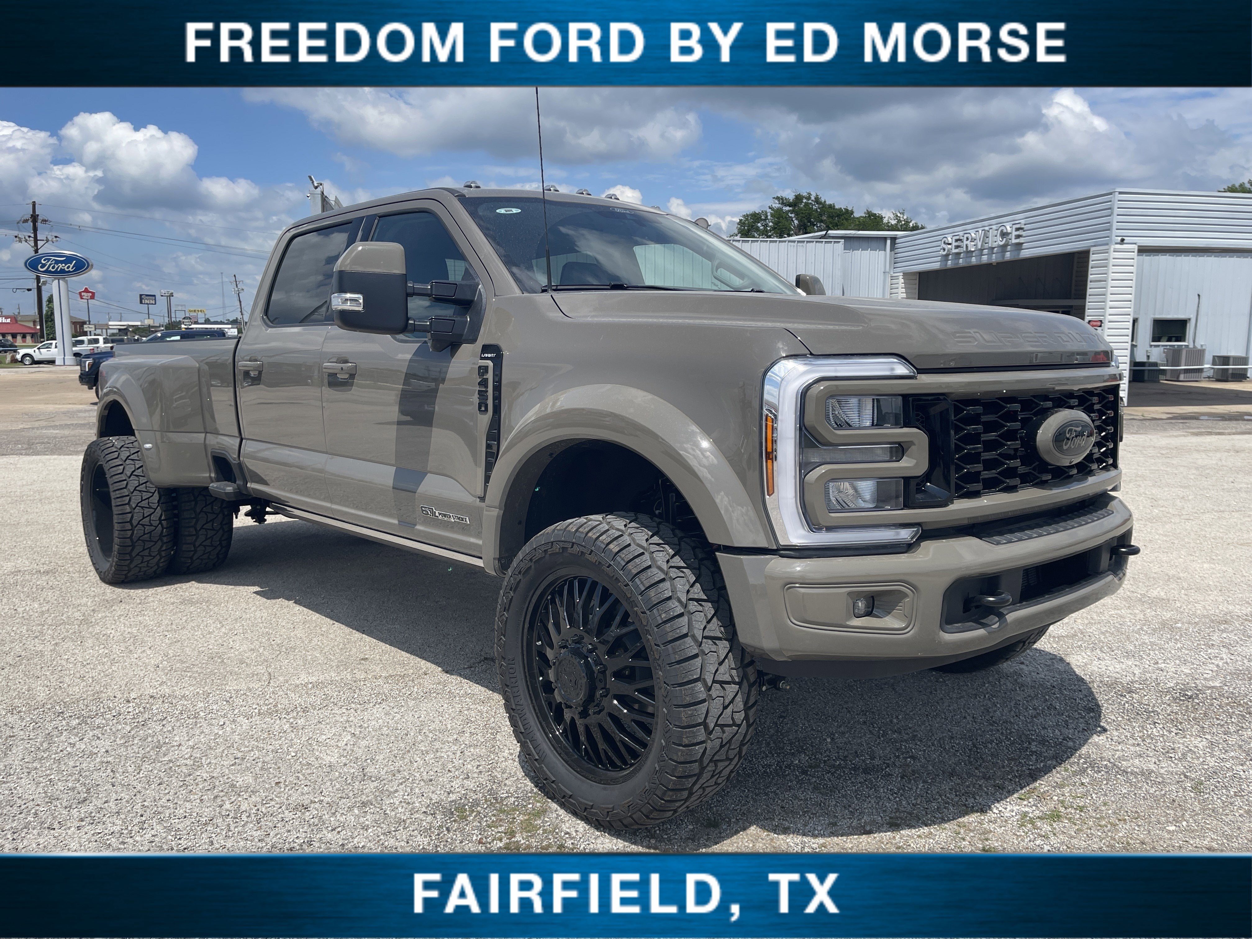 2026 Ford Super Duty F-450 DRW Base