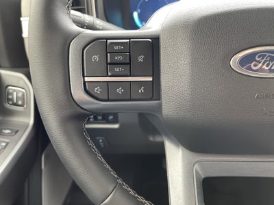 2026 Ford Super Duty F-450 DRW LARIAT