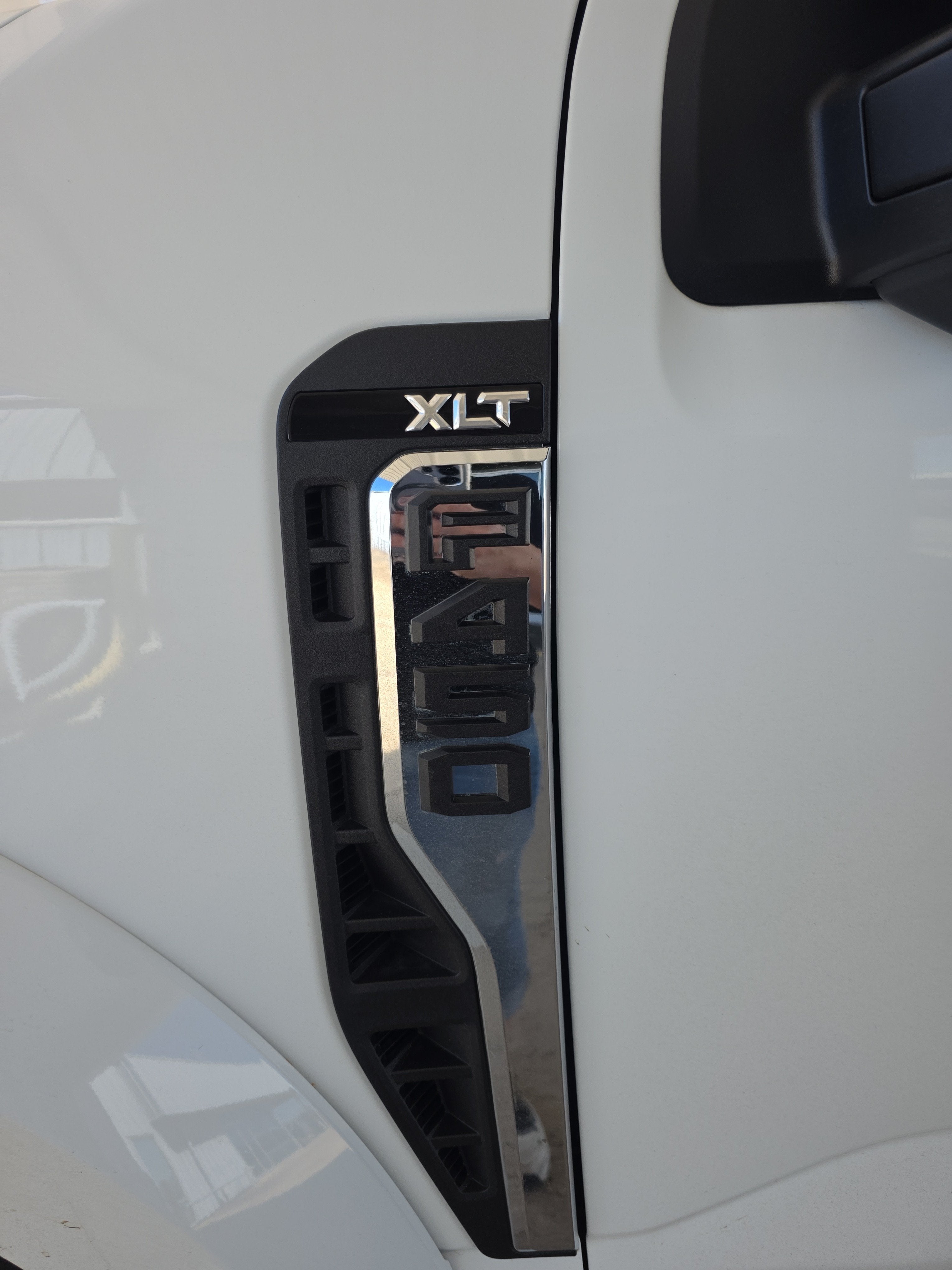 2023 Ford Super Duty F-450 DRW XLT