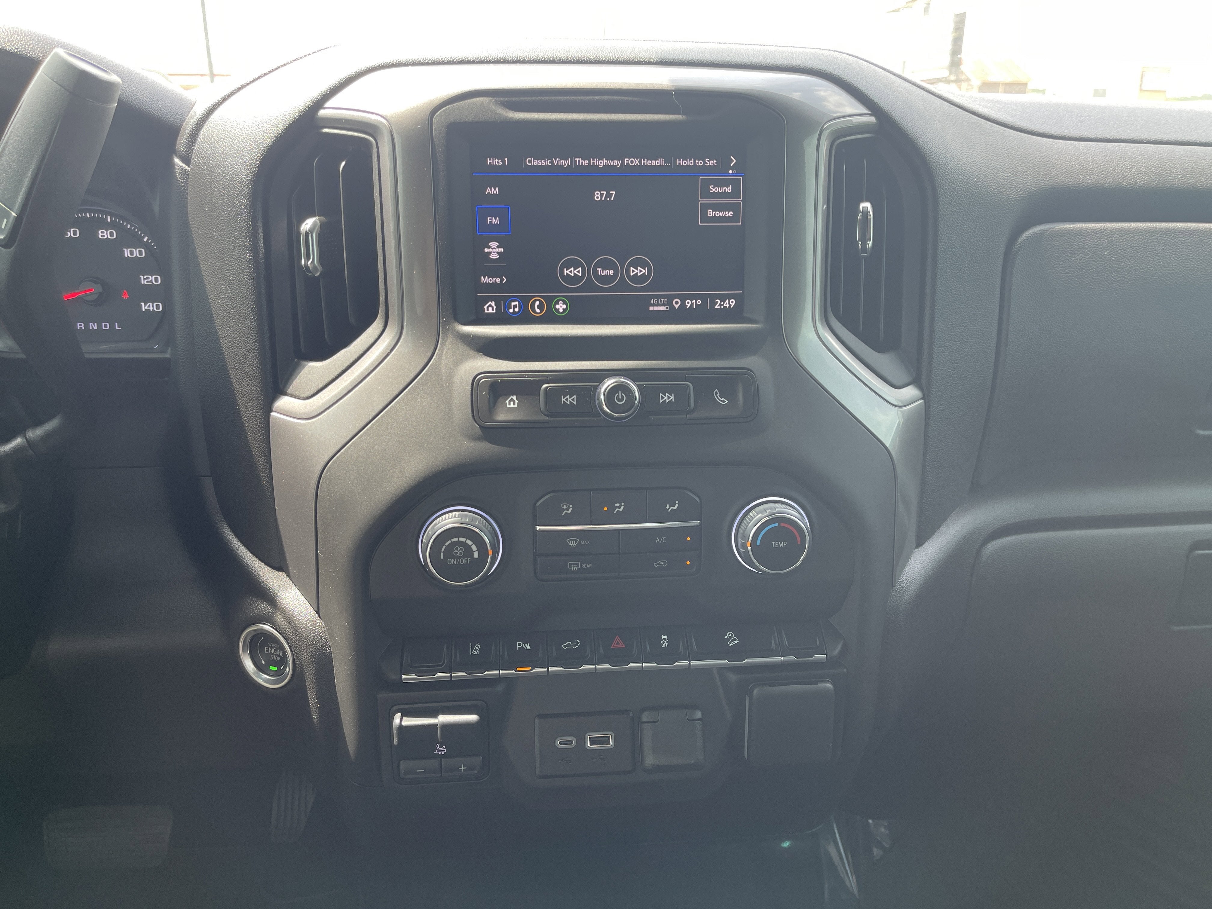 2025 Chevrolet Silverado 2500HD Custom