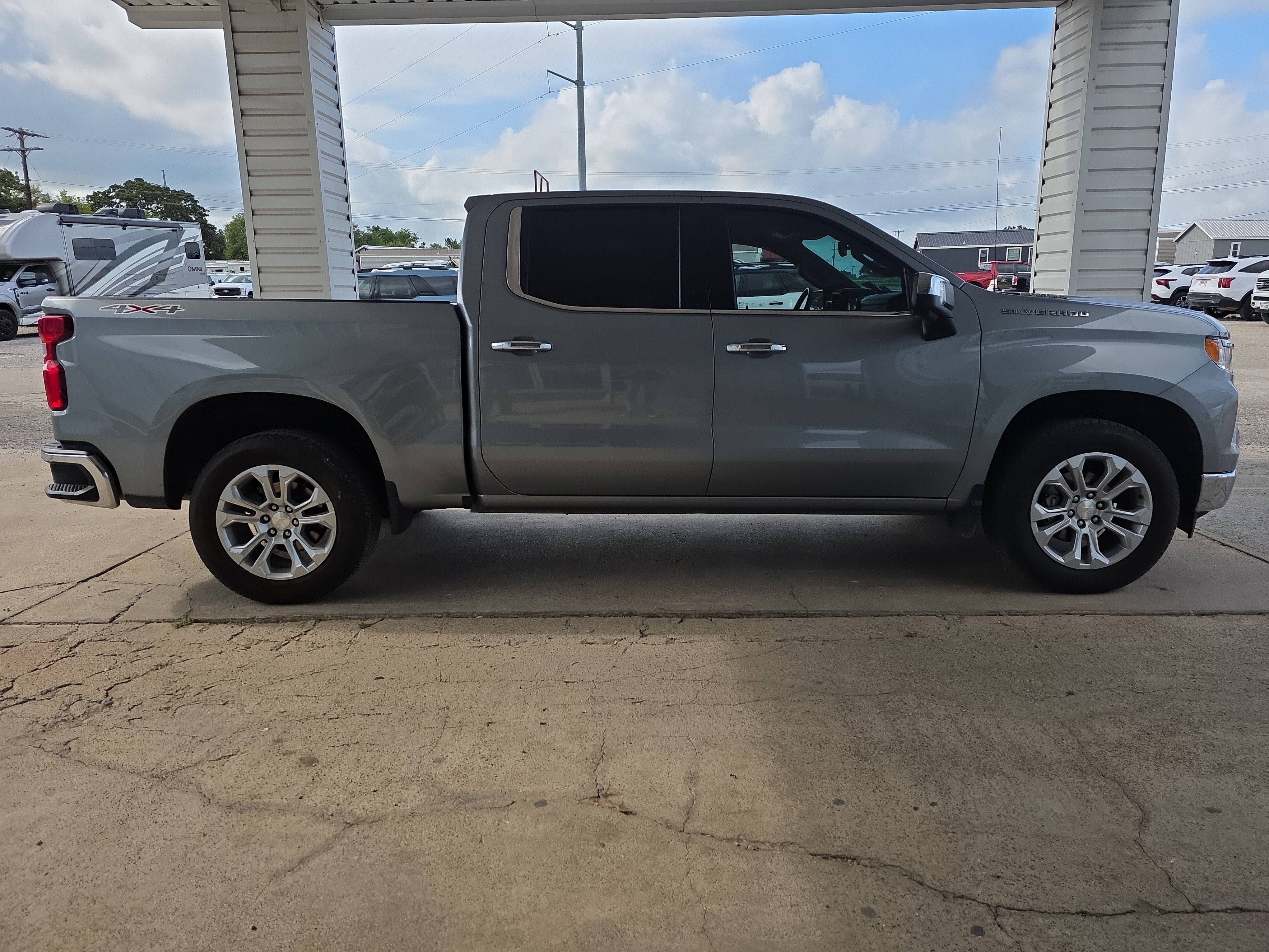 2025 Chevrolet Silverado 1500 LTZ