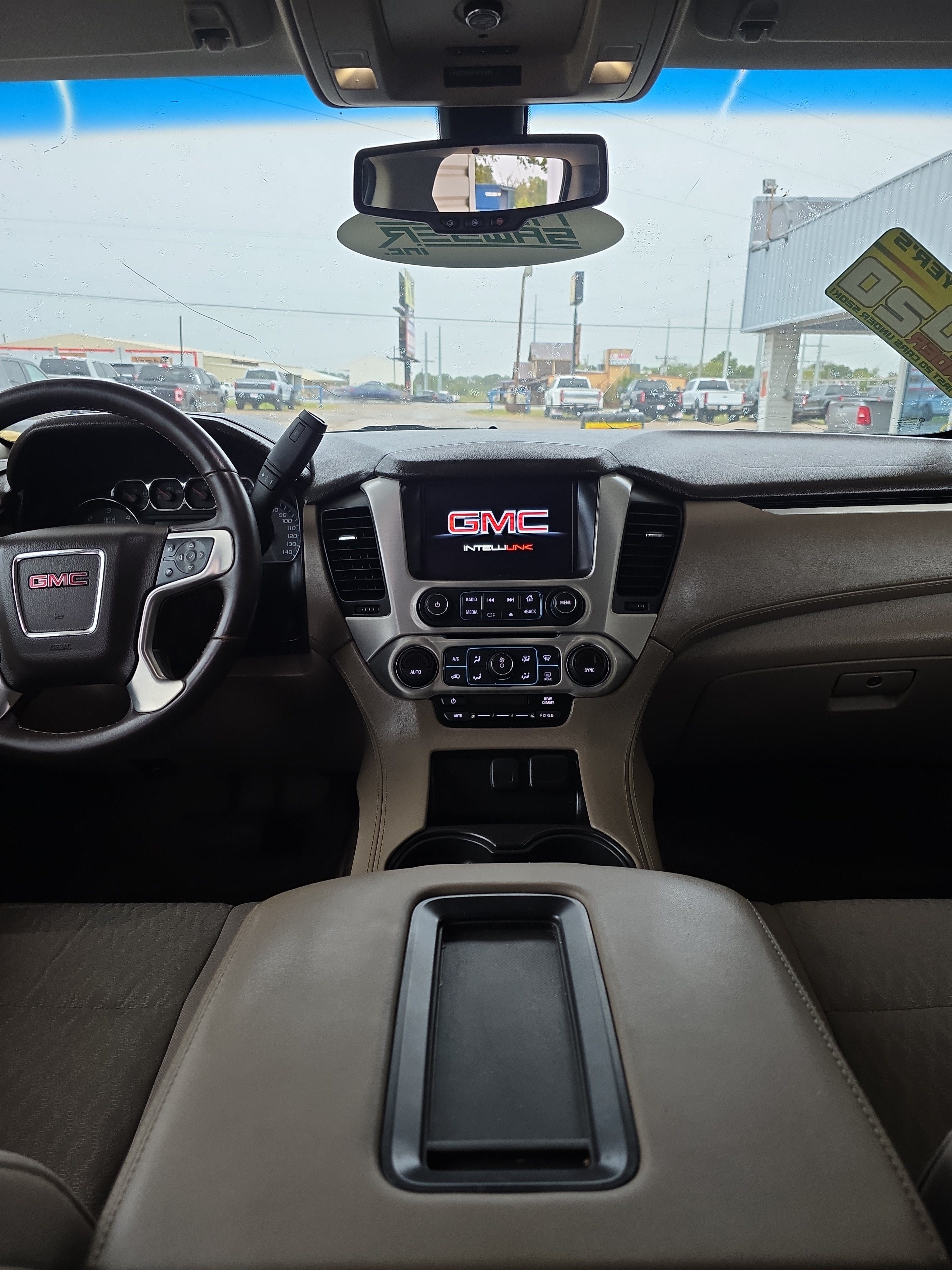 2017 GMC Yukon SLE