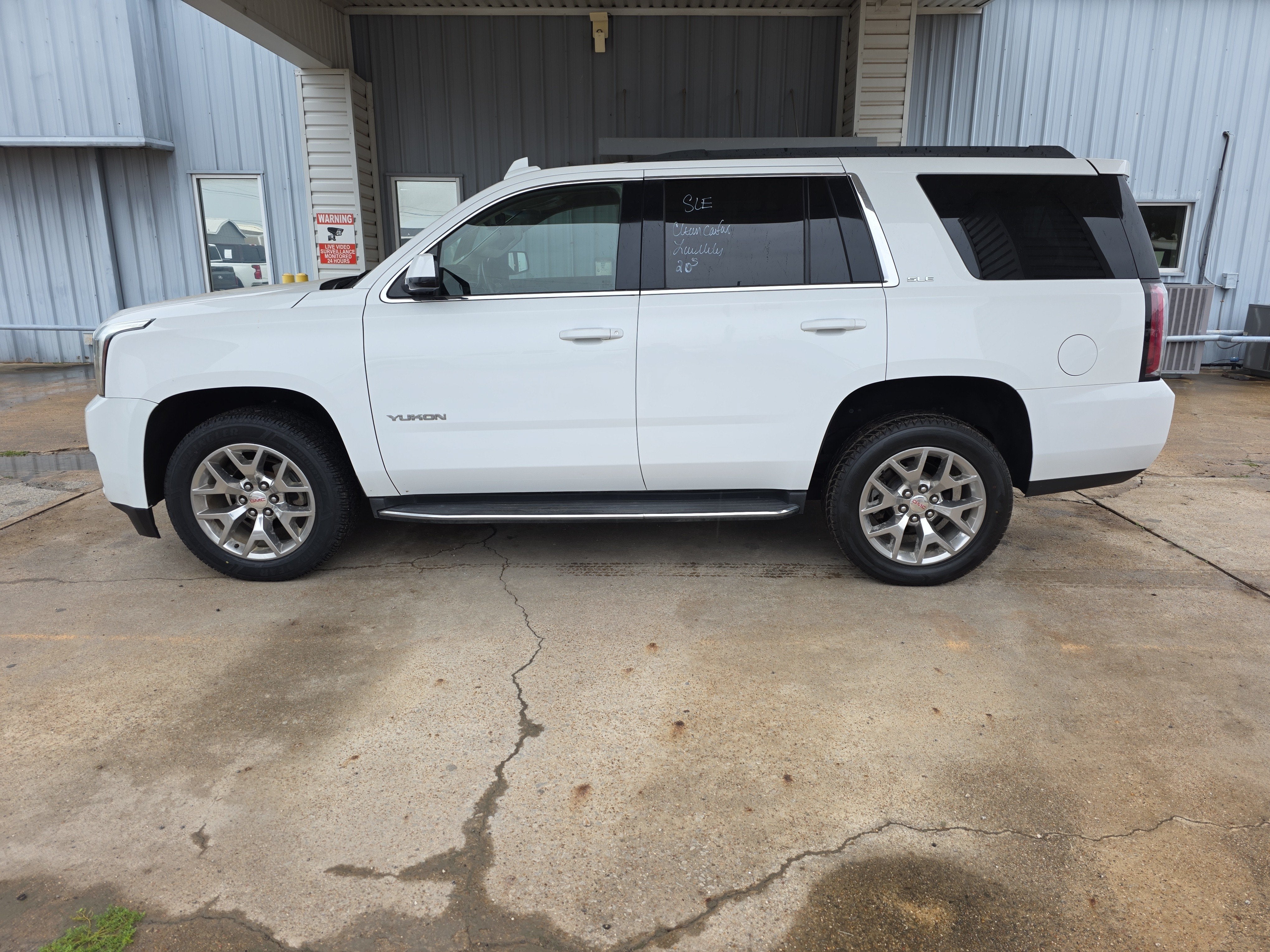 2017 GMC Yukon SLE