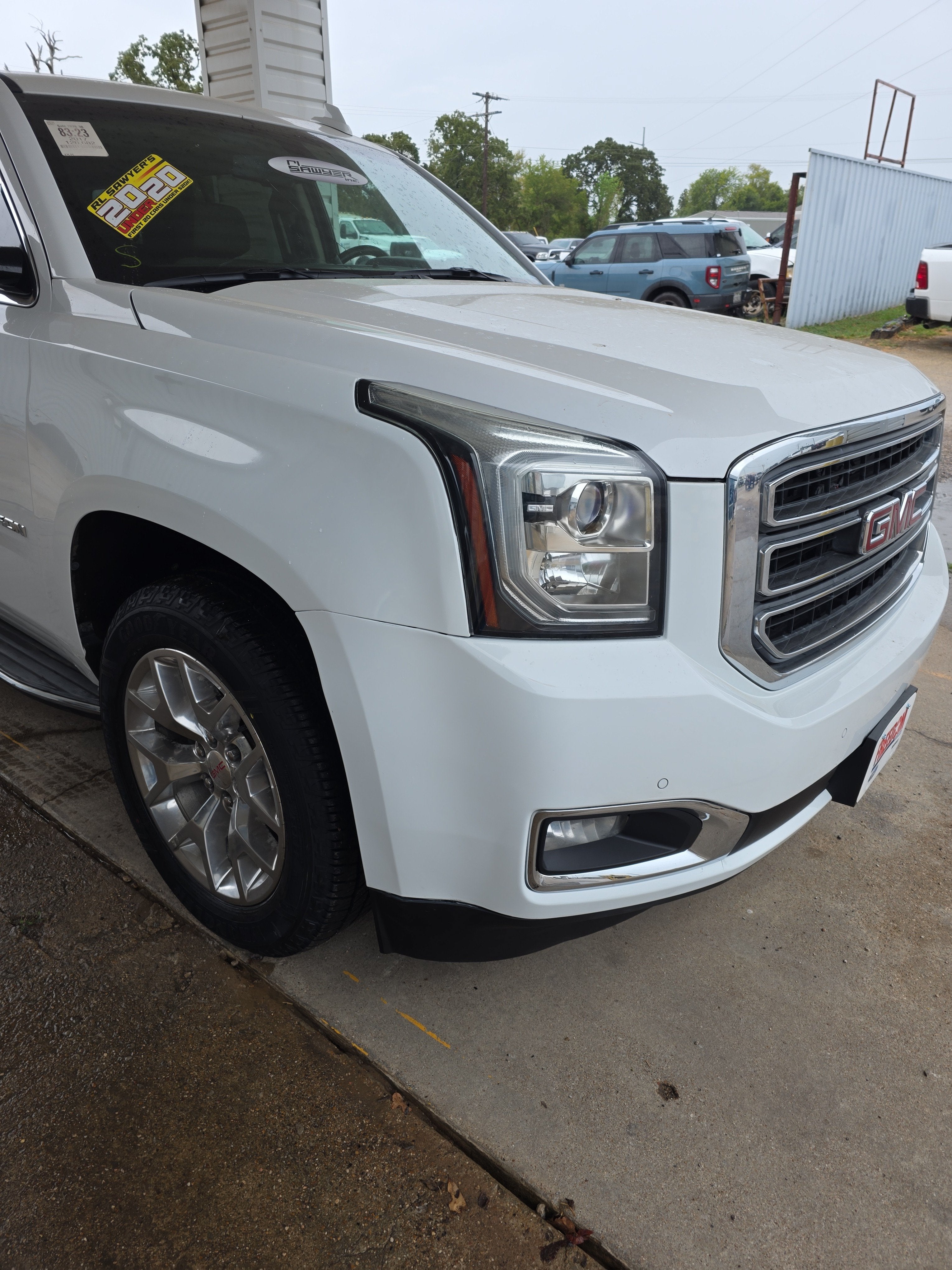 2017 GMC Yukon SLE