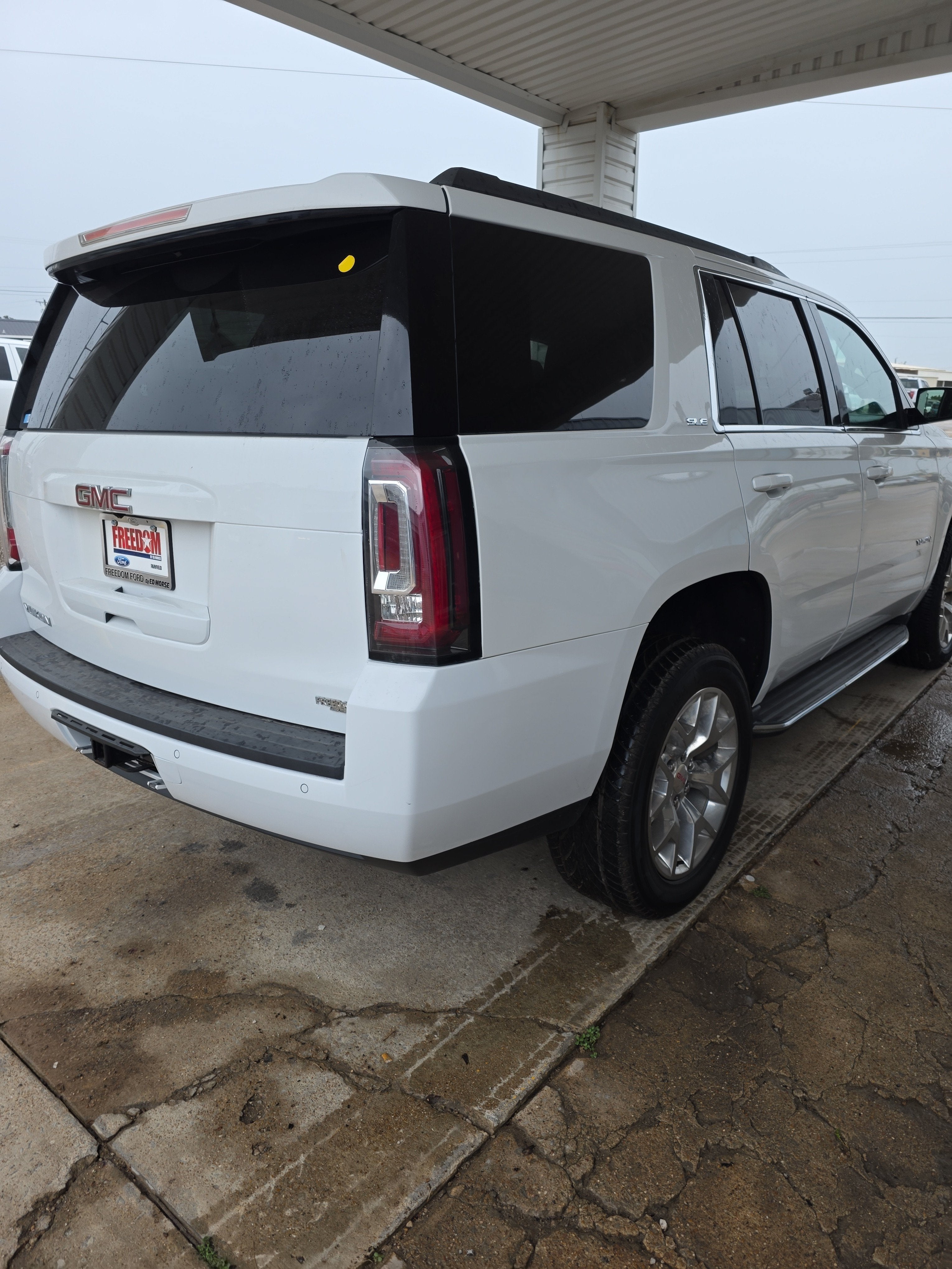 2017 GMC Yukon SLE