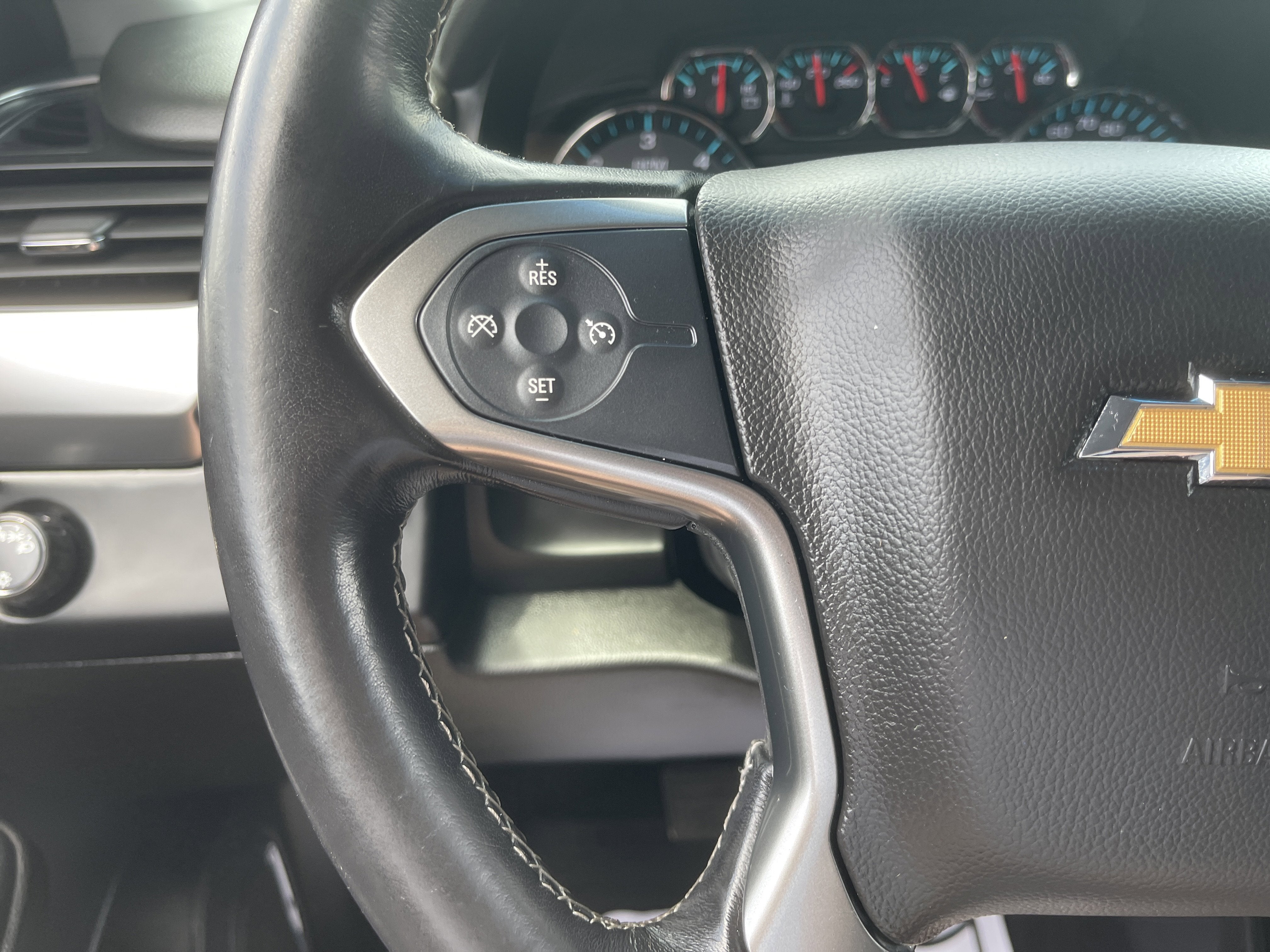 2019 Chevrolet Suburban LS