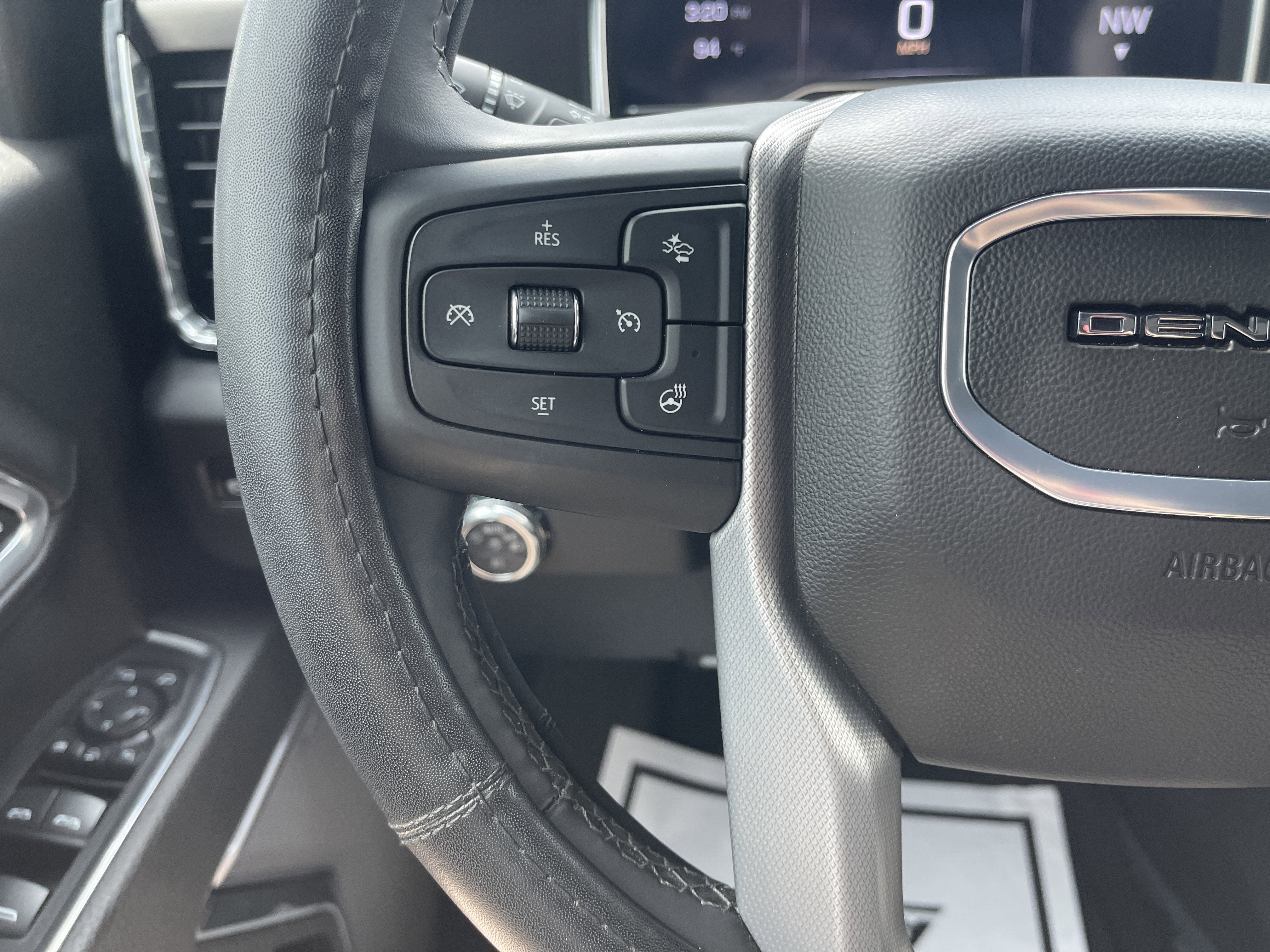 2025 GMC Sierra 3500HD Denali