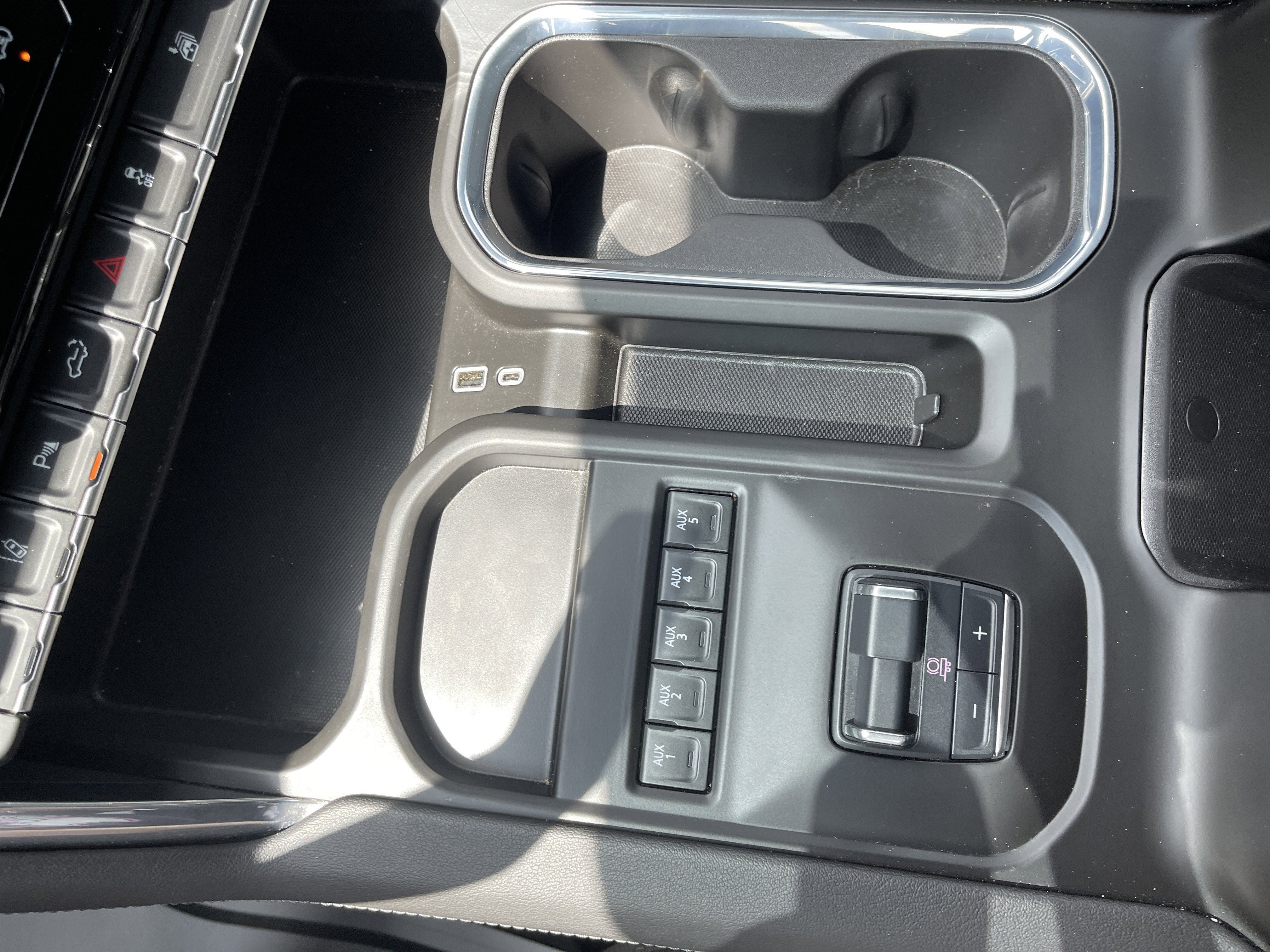 2025 GMC Sierra 3500HD Denali