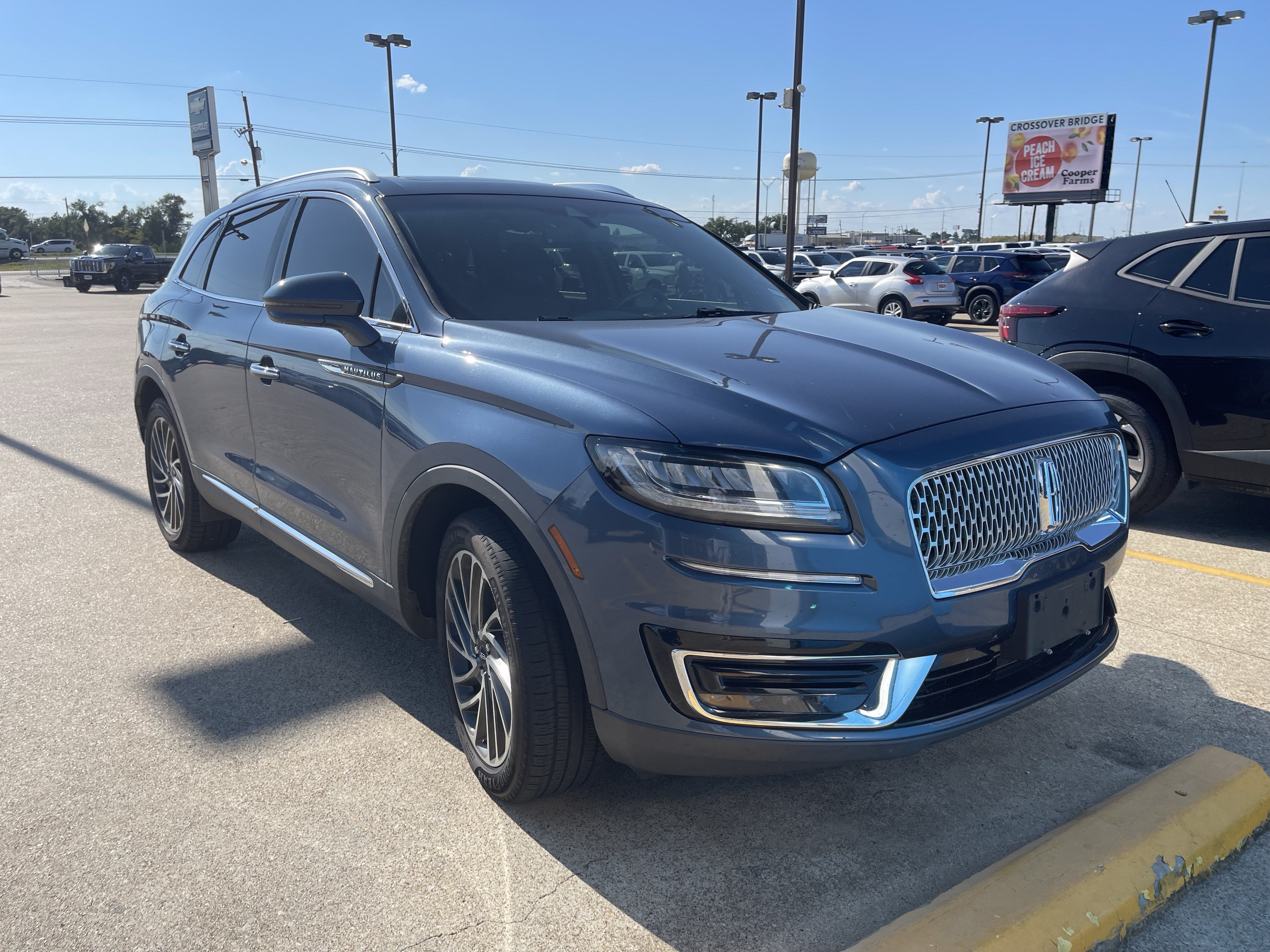 2019 Lincoln Nautilus Reserve