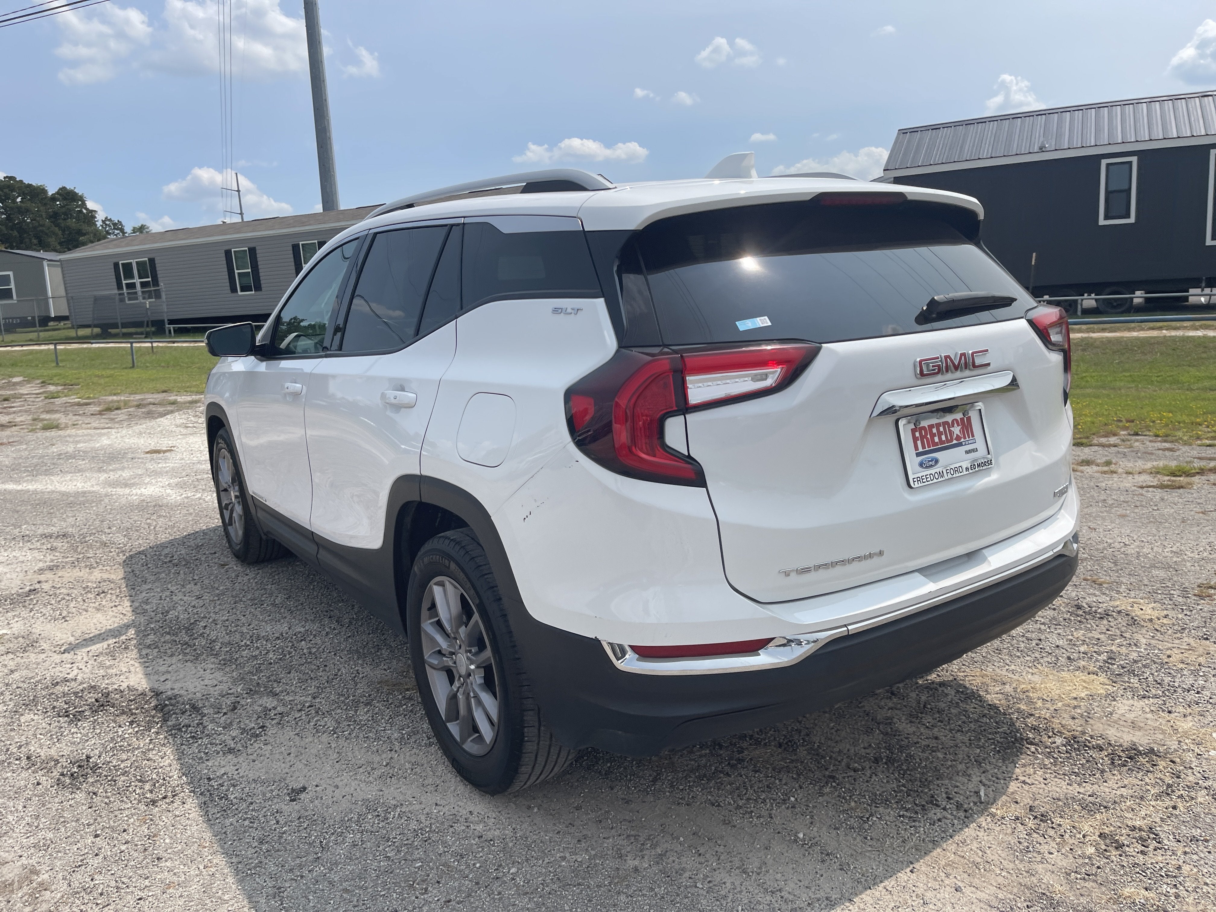 2024 GMC Terrain SLT