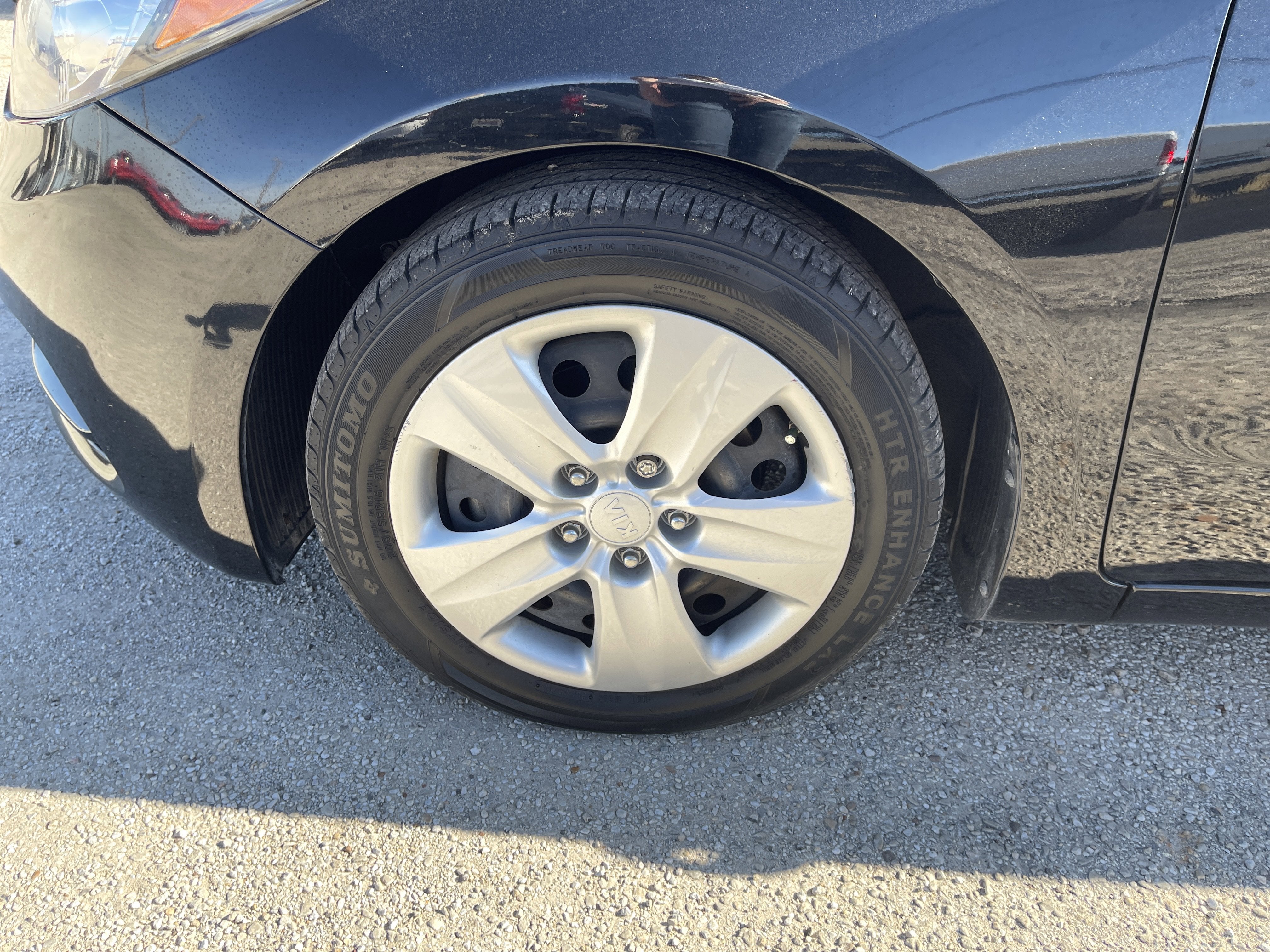 2016 Kia Forte 5-Door LX