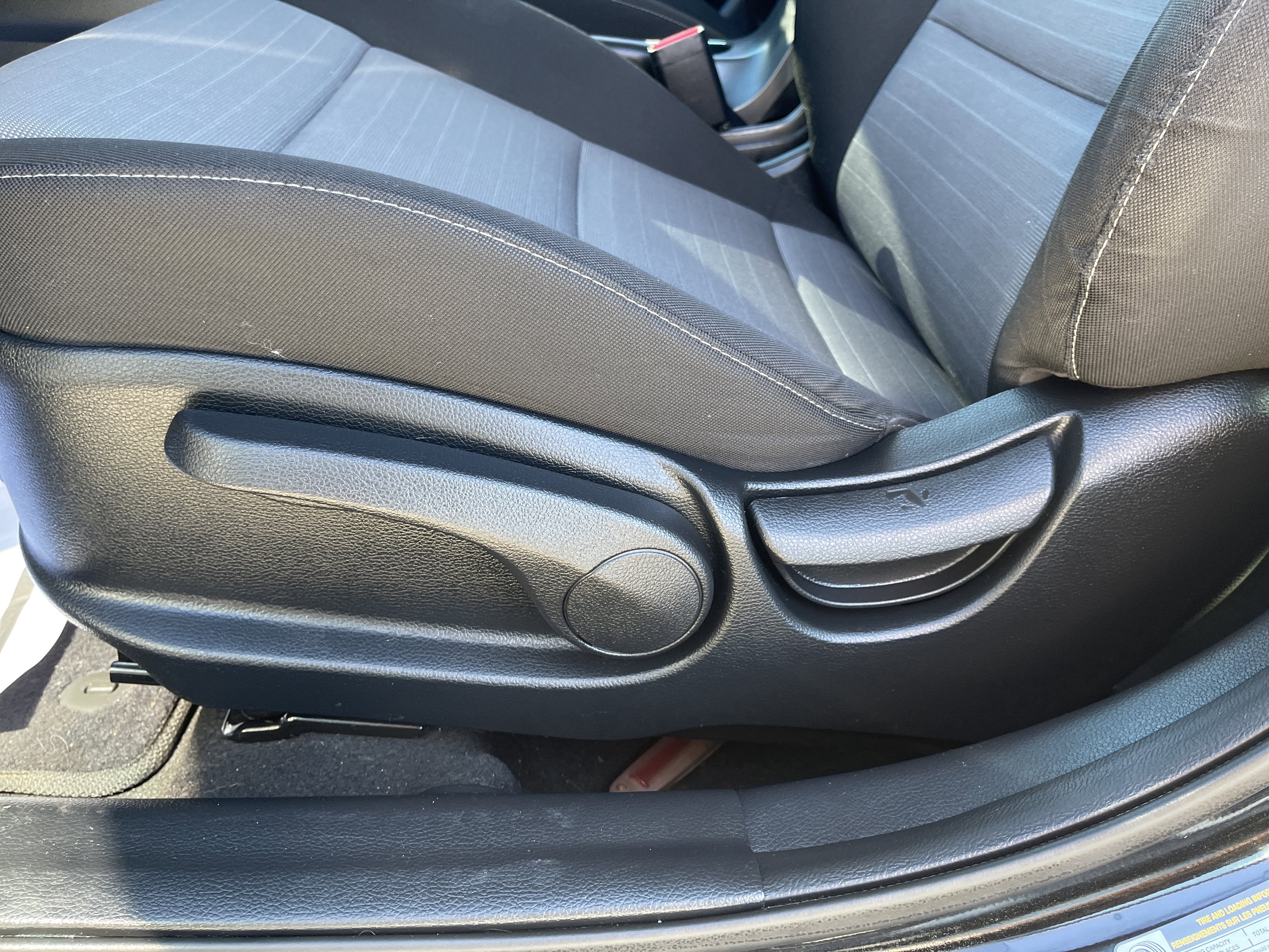 2016 Kia Forte 5-Door LX