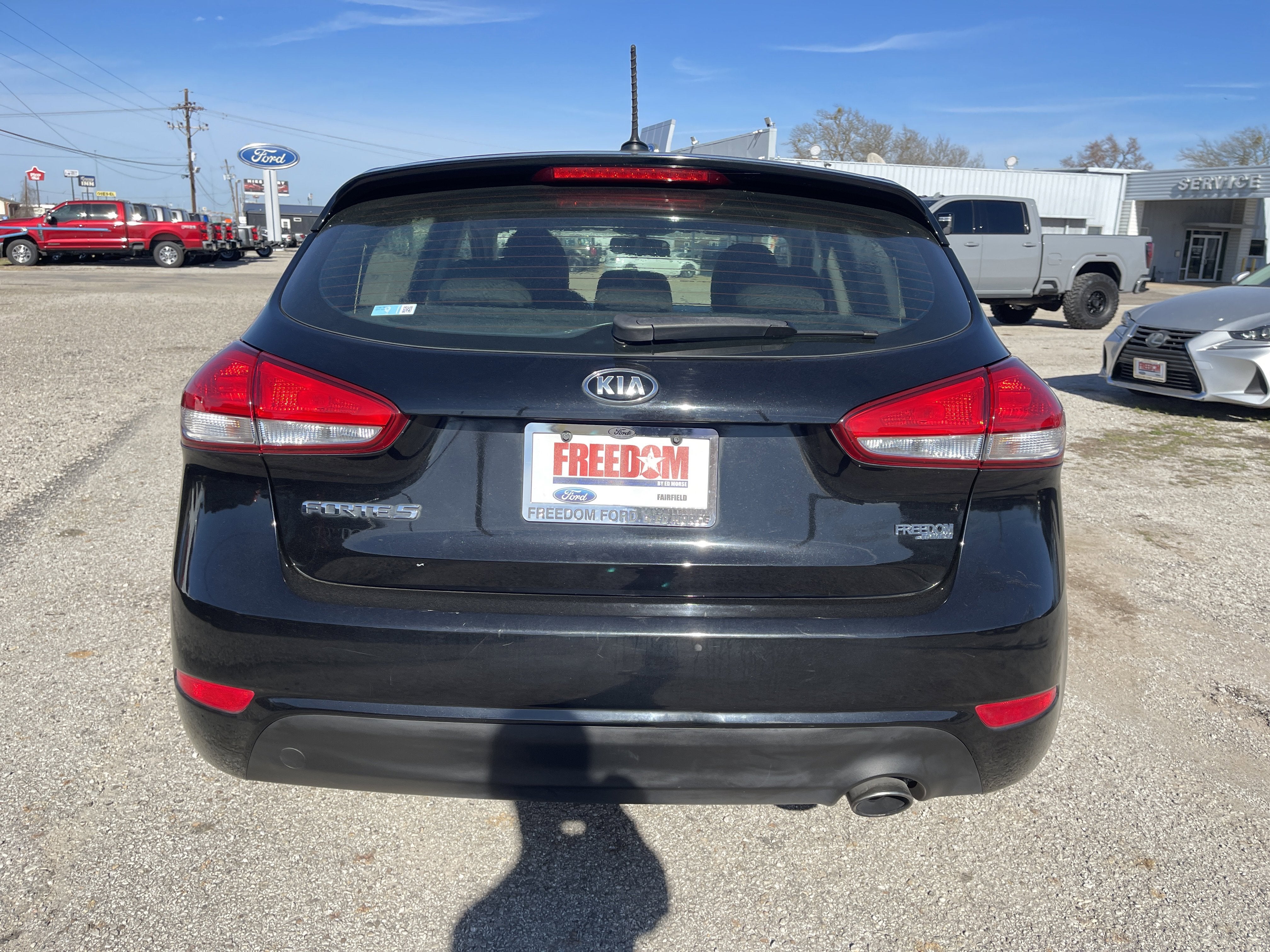 2016 Kia Forte 5-Door LX