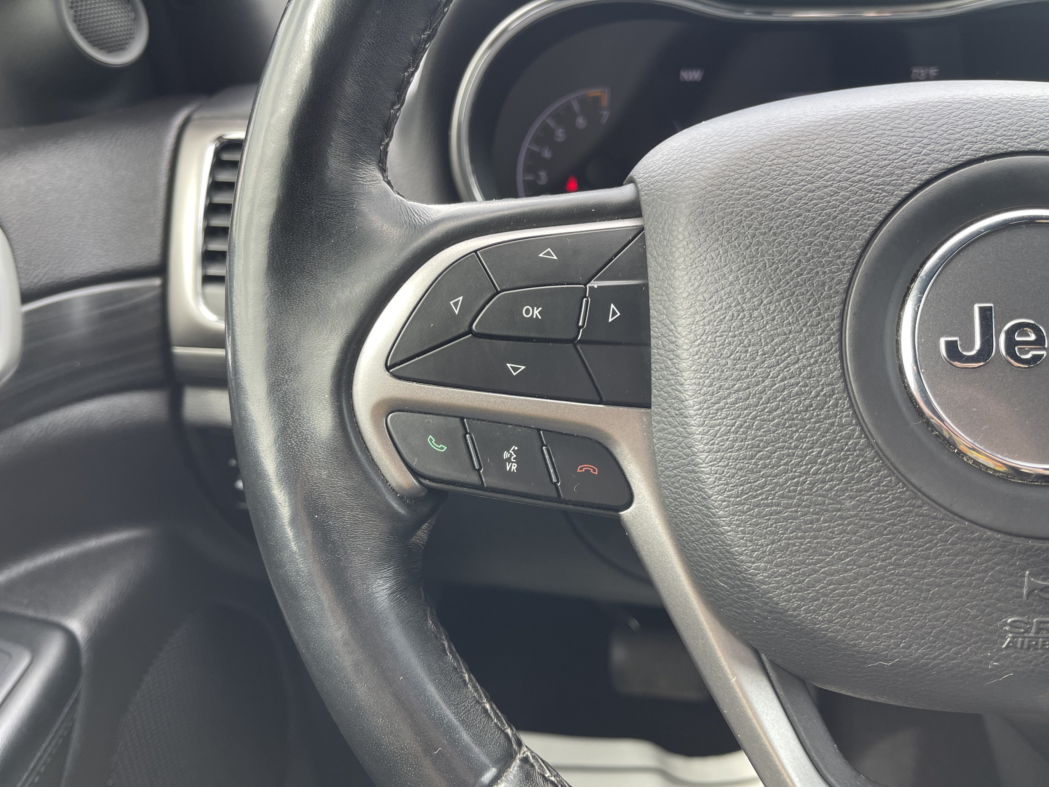 2020 Jeep Grand Cherokee Laredo E