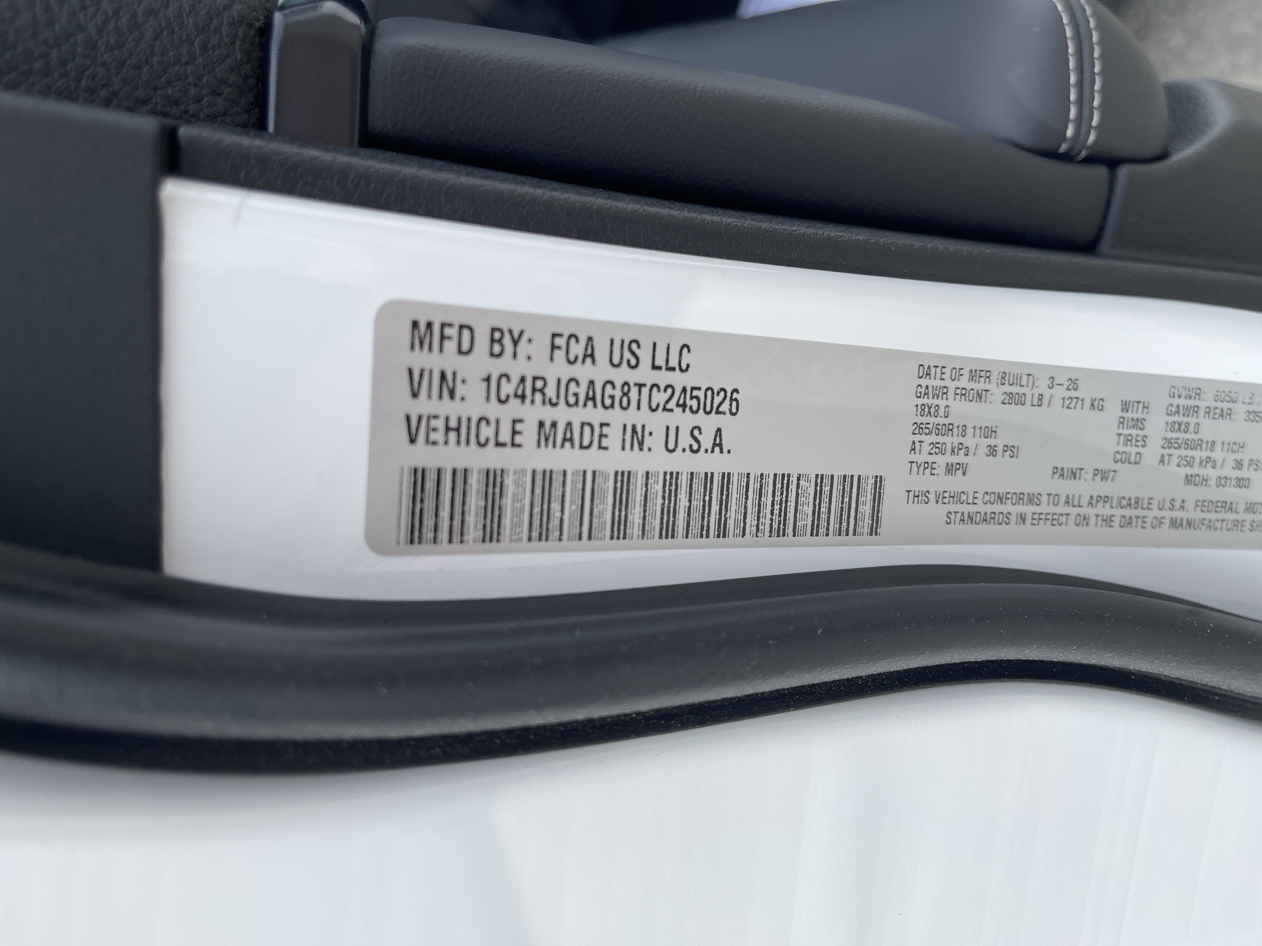 2026 Jeep Grand Cherokee Laredo