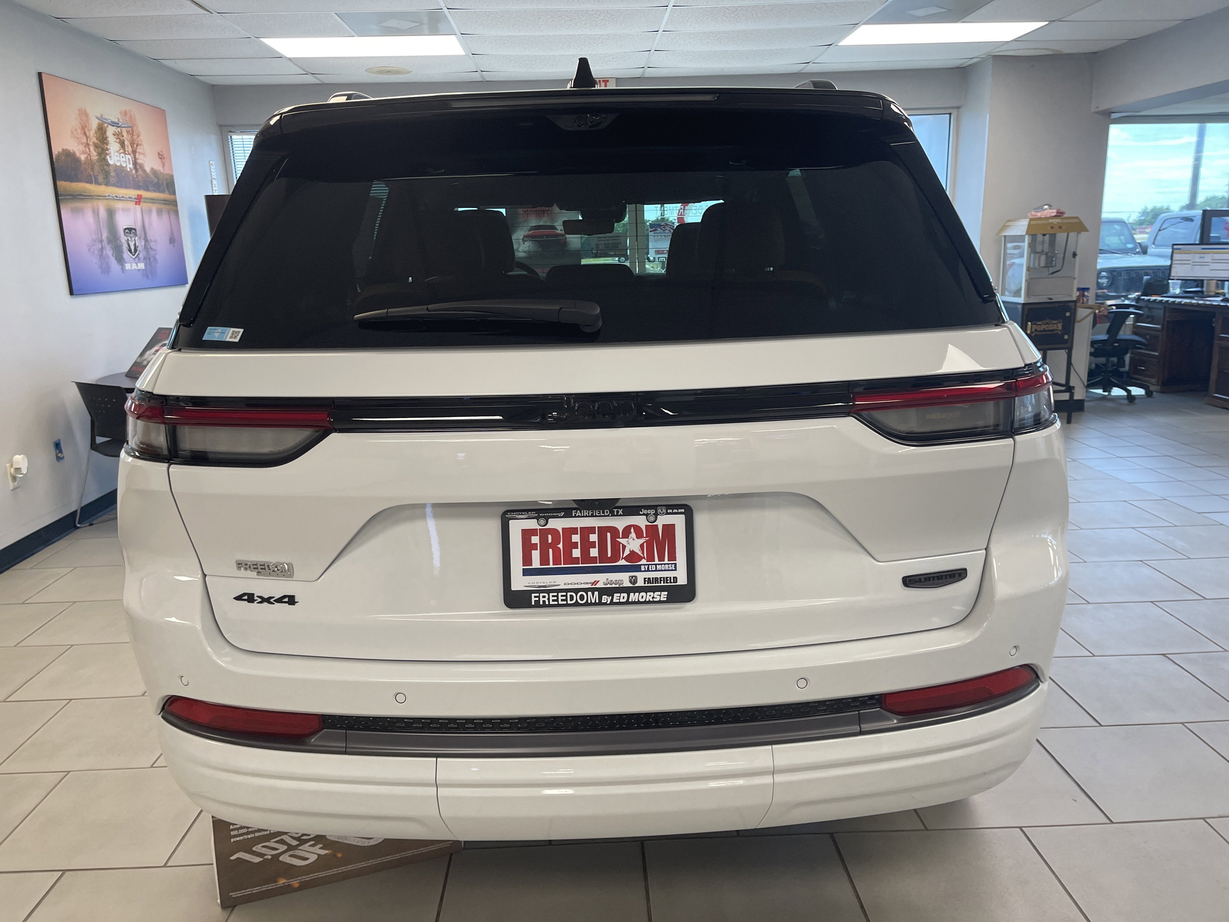 2026 Jeep Grand Cherokee Summit