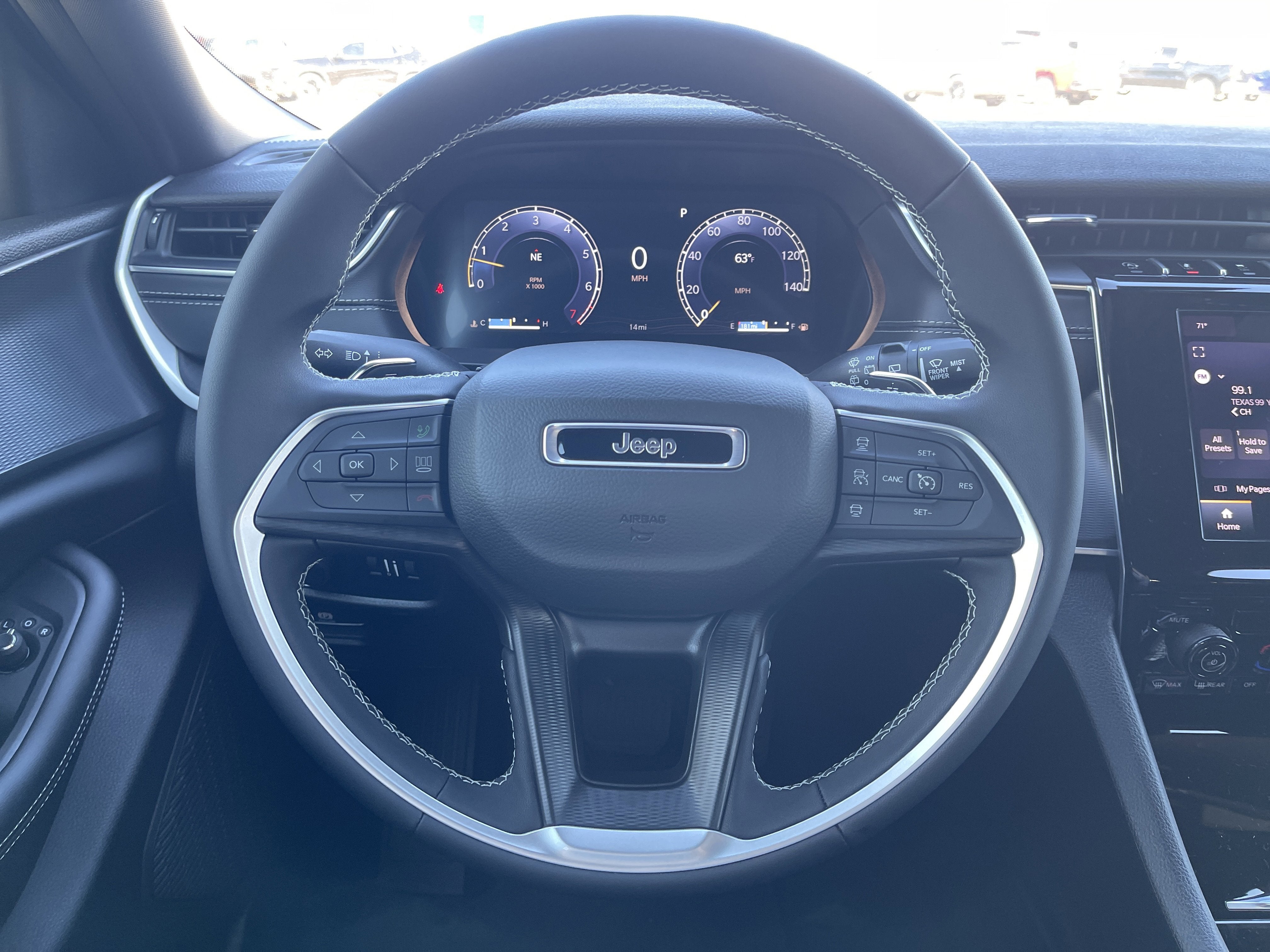 2025 Jeep Grand Cherokee Laredo X