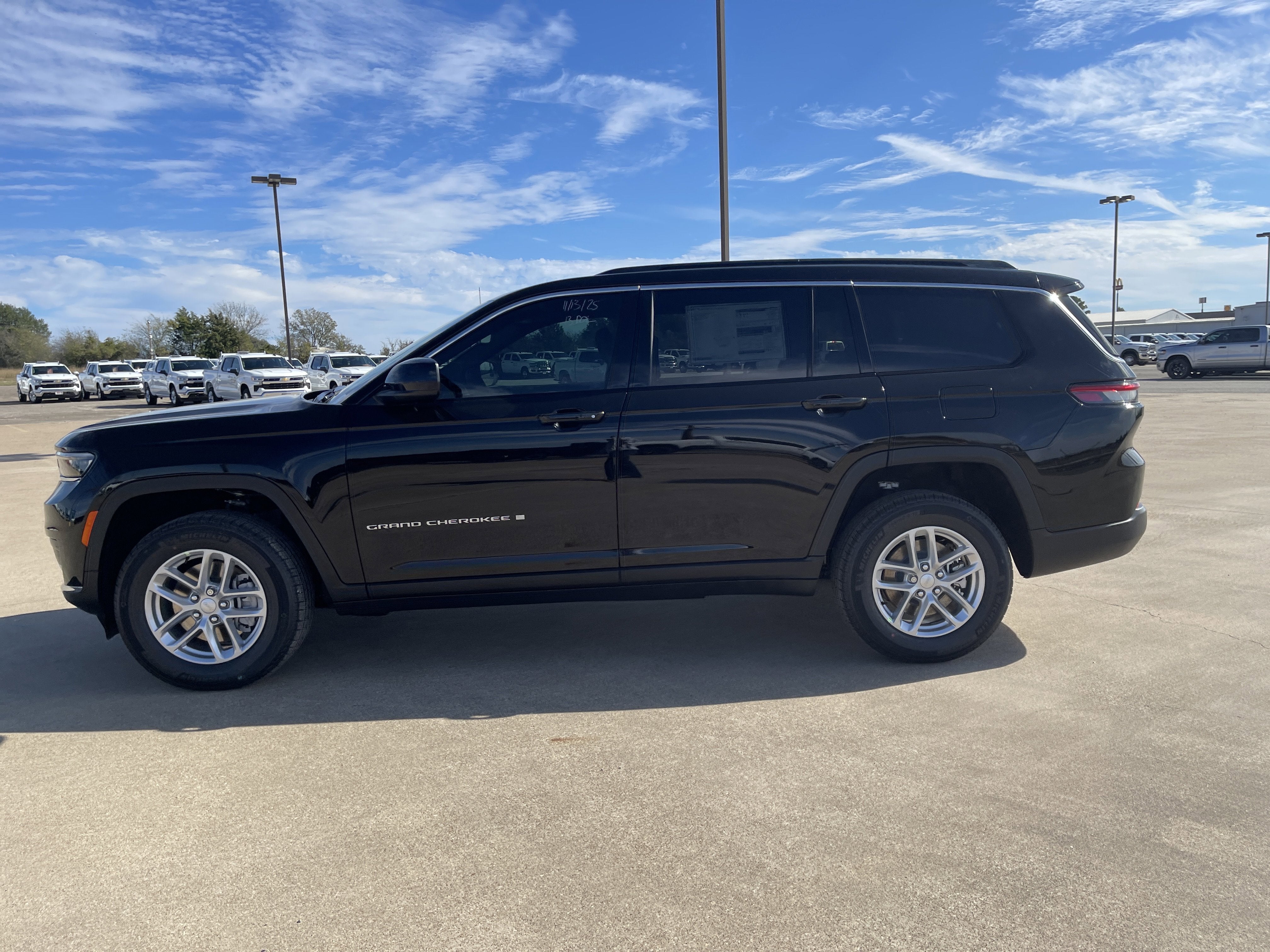 2025 Jeep Grand Cherokee Laredo X