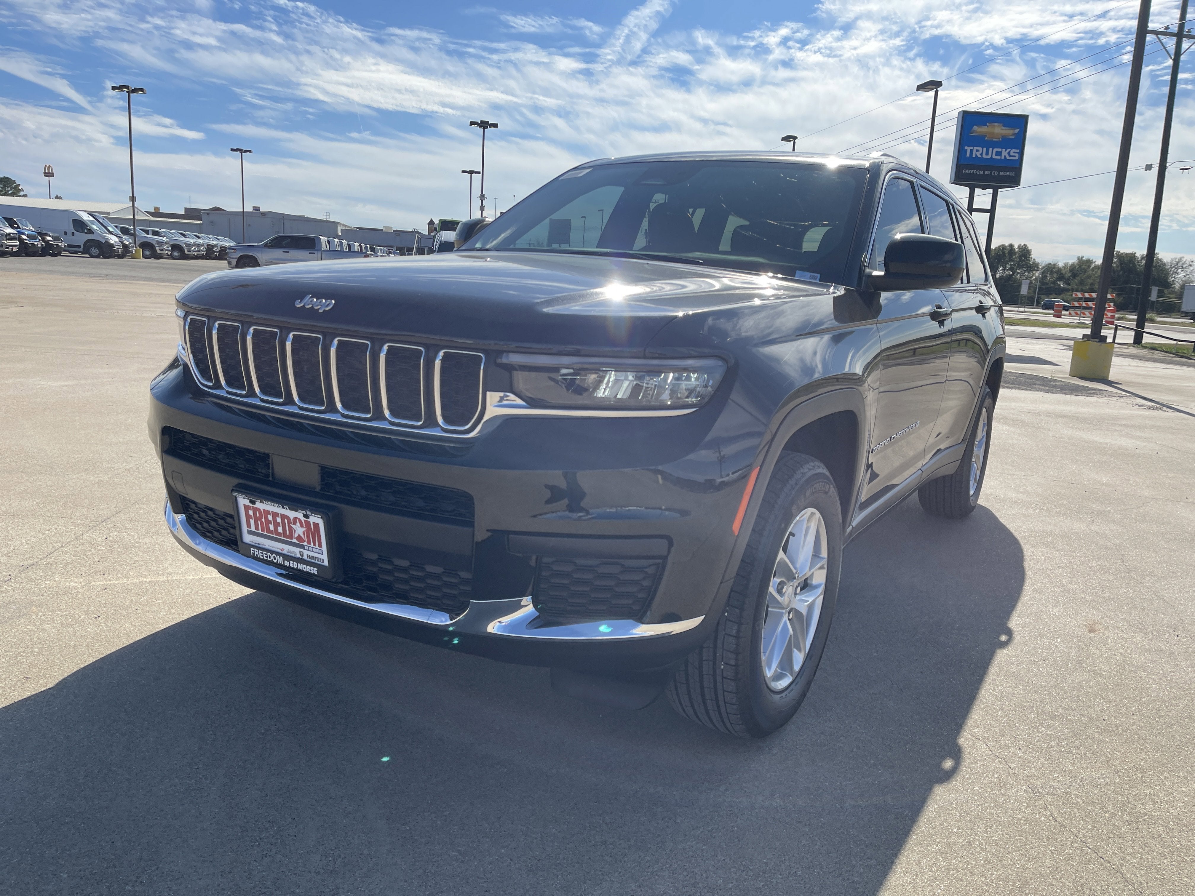 2025 Jeep Grand Cherokee Laredo X