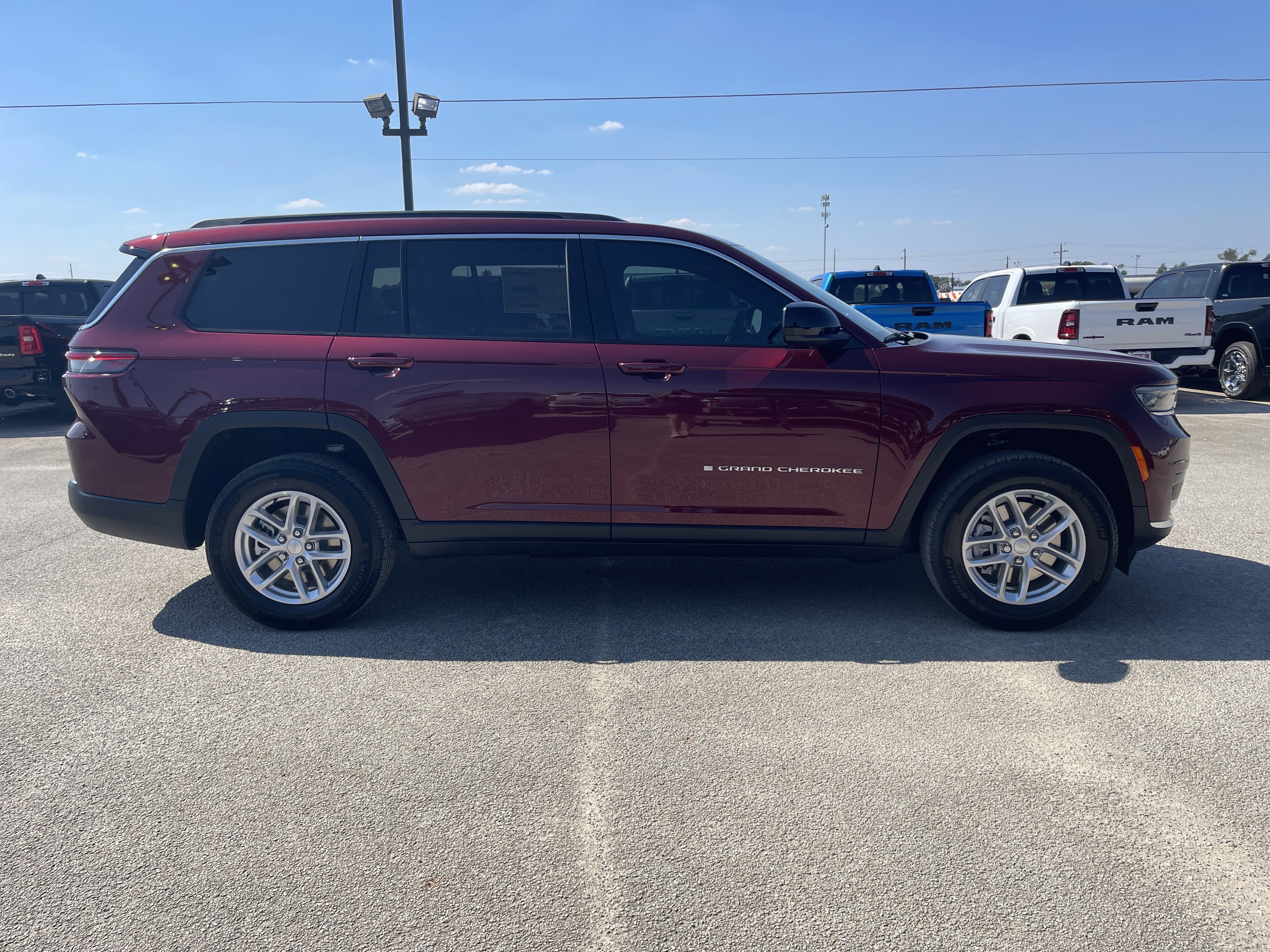 2025 Jeep Grand Cherokee Laredo X