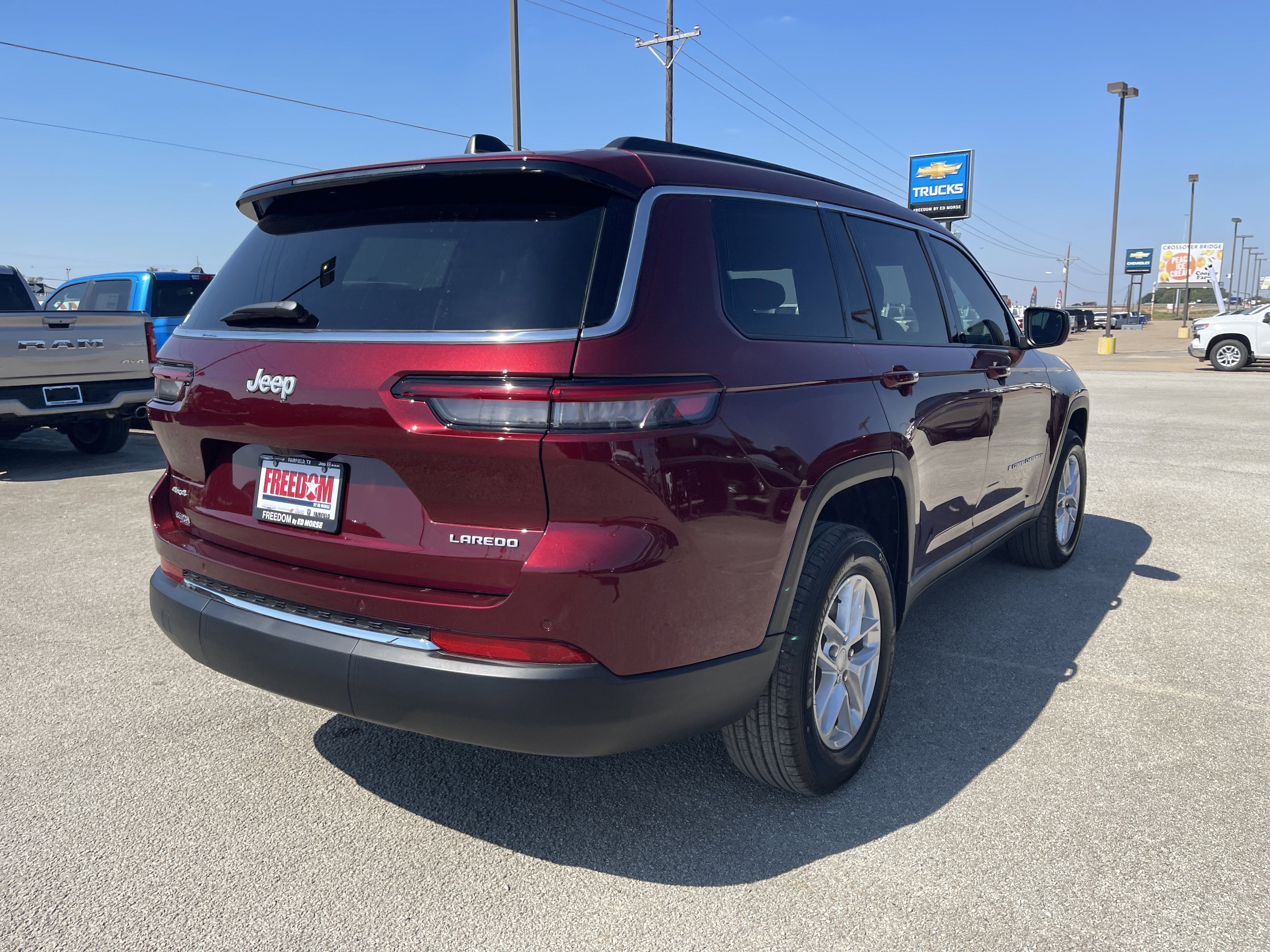 2025 Jeep Grand Cherokee Laredo X