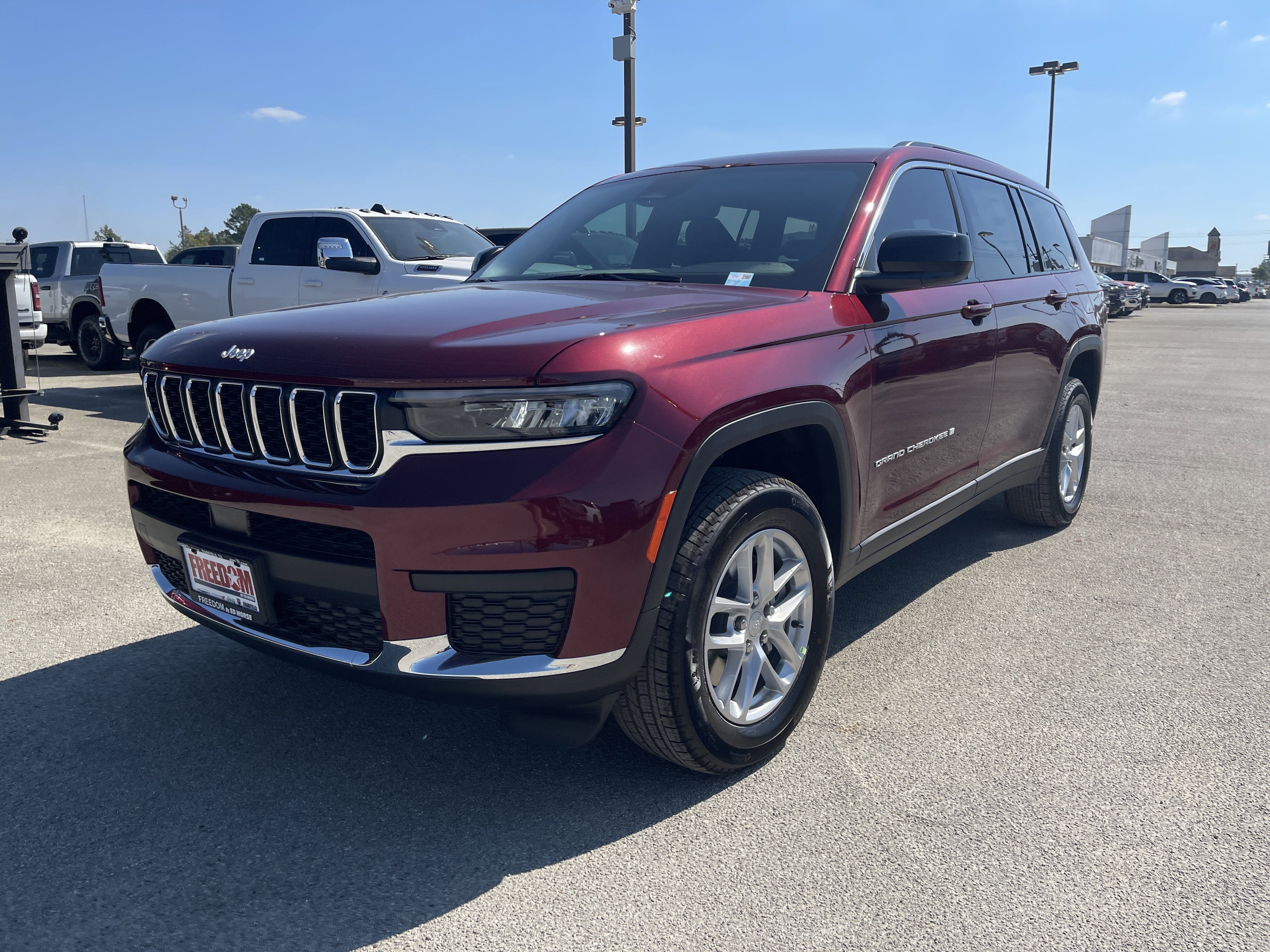 2025 Jeep Grand Cherokee Laredo X