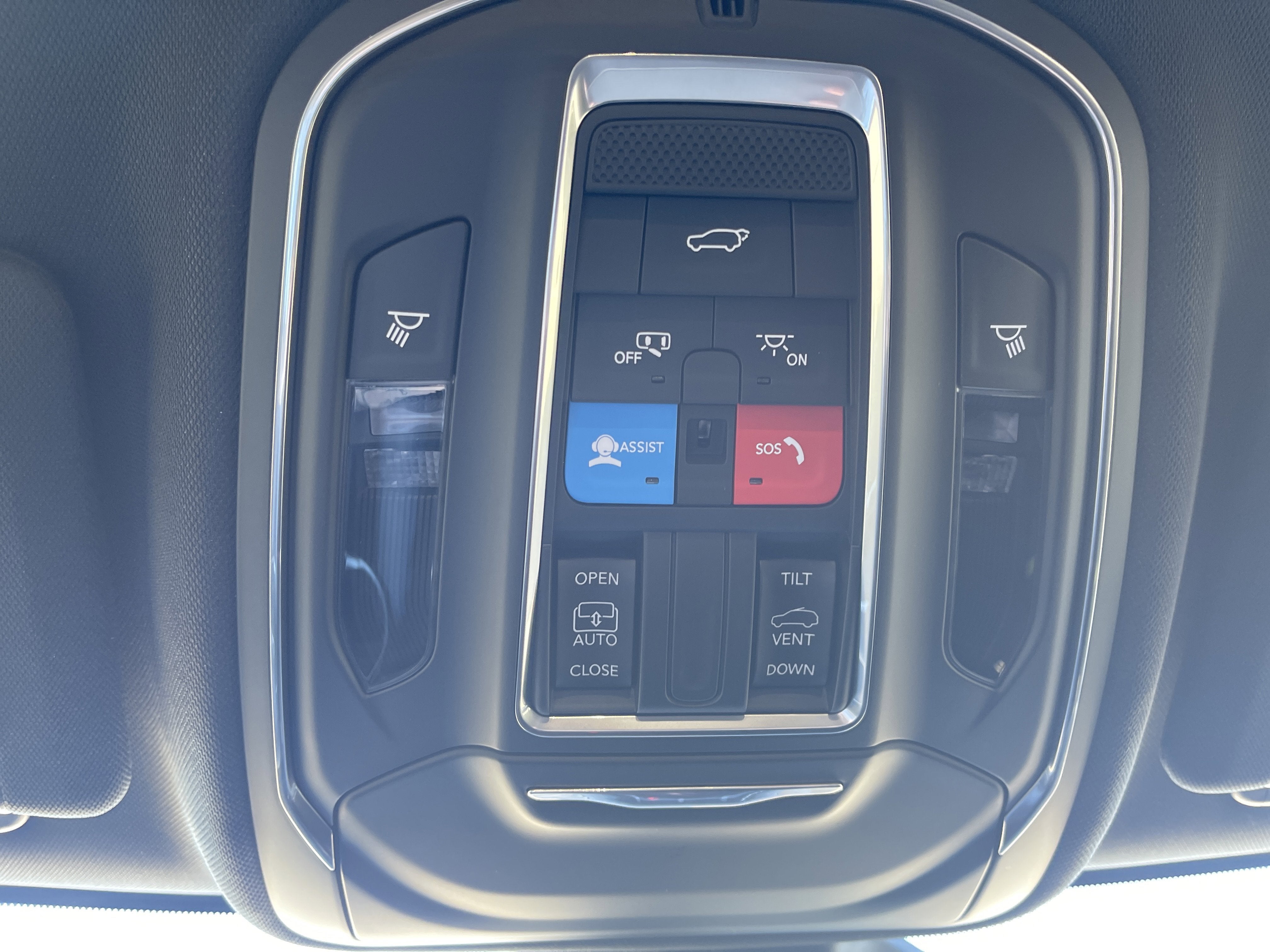 2026 Jeep Grand Cherokee Laredo X