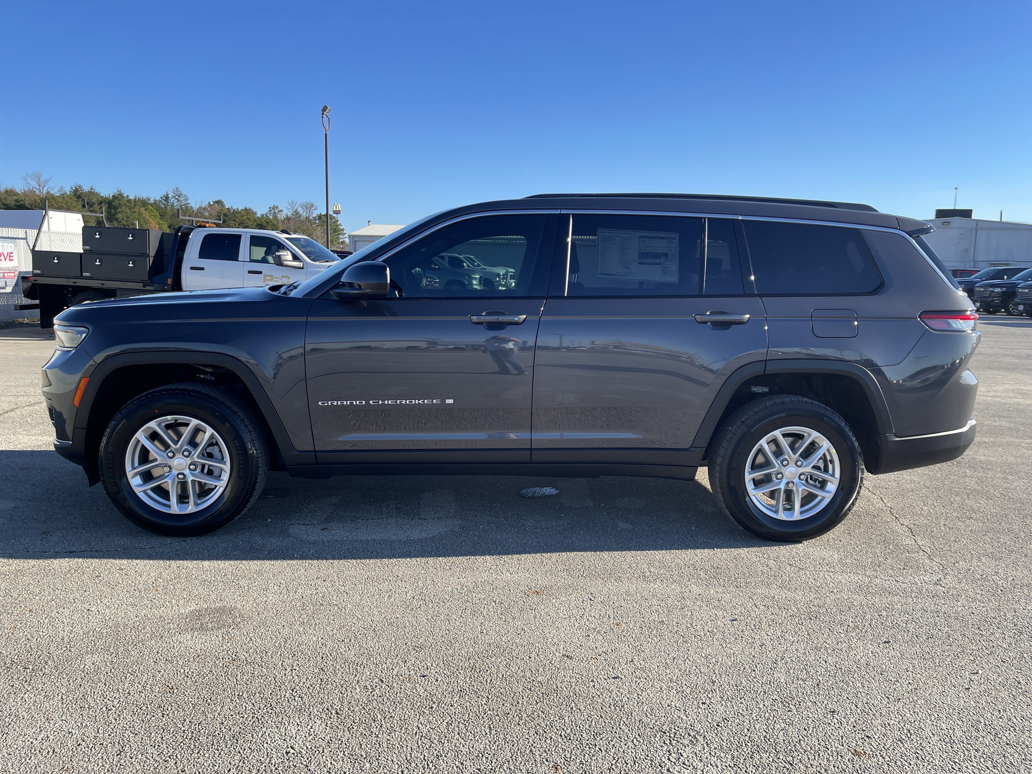 2026 Jeep Grand Cherokee Laredo X