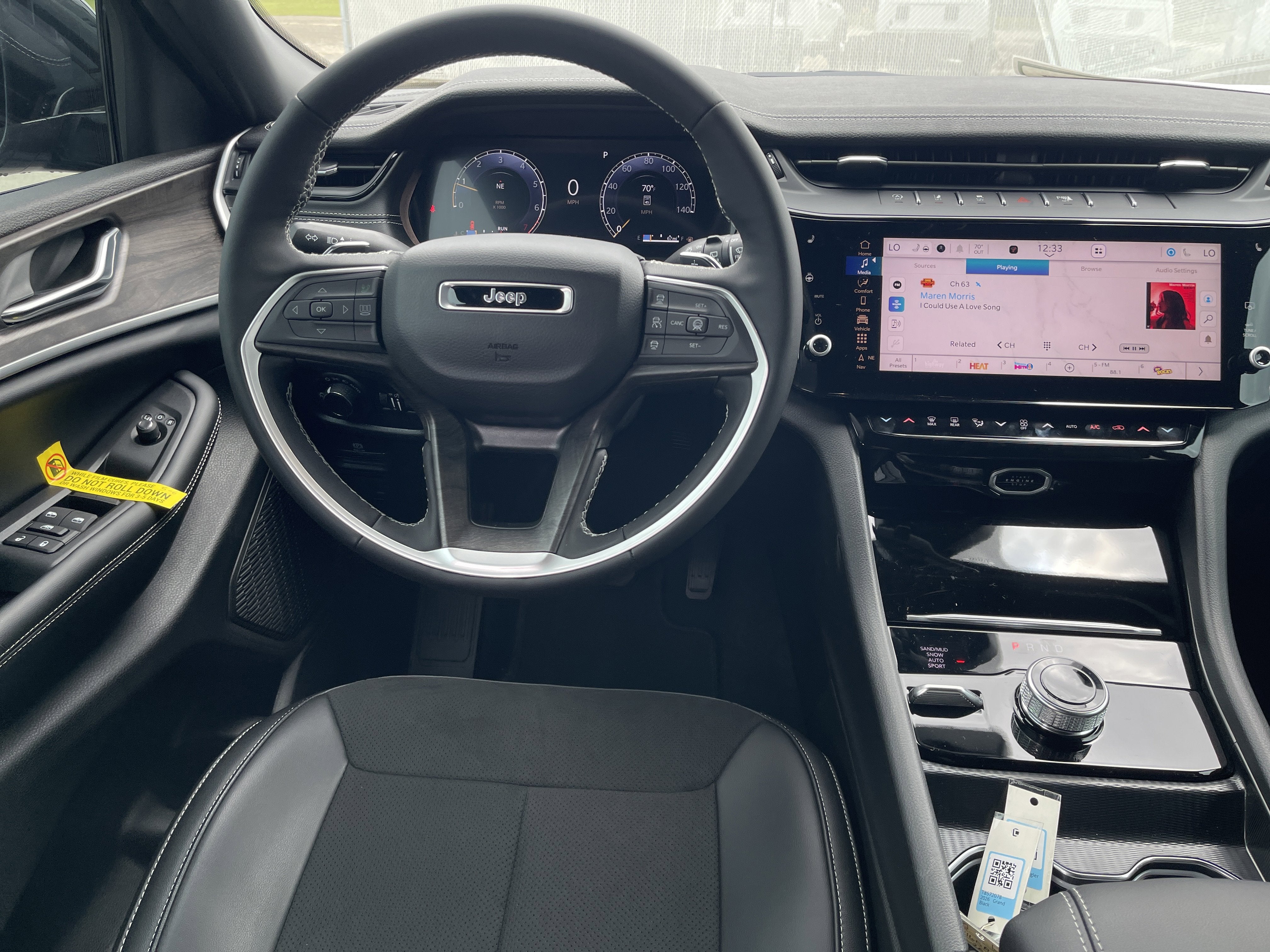 2026 Jeep Grand Cherokee Laredo Altitude