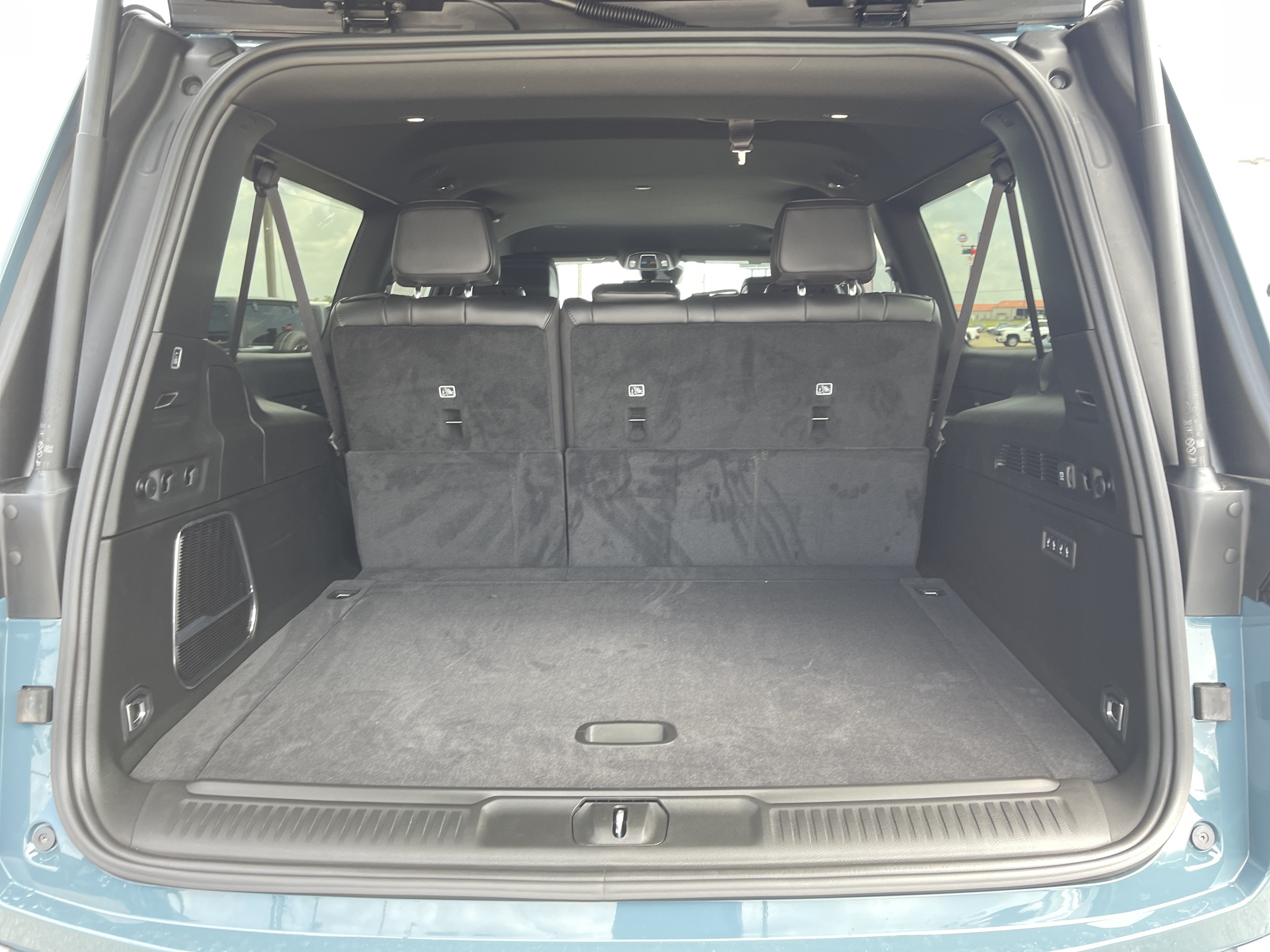 2026 Jeep Grand Wagoneer 4x4