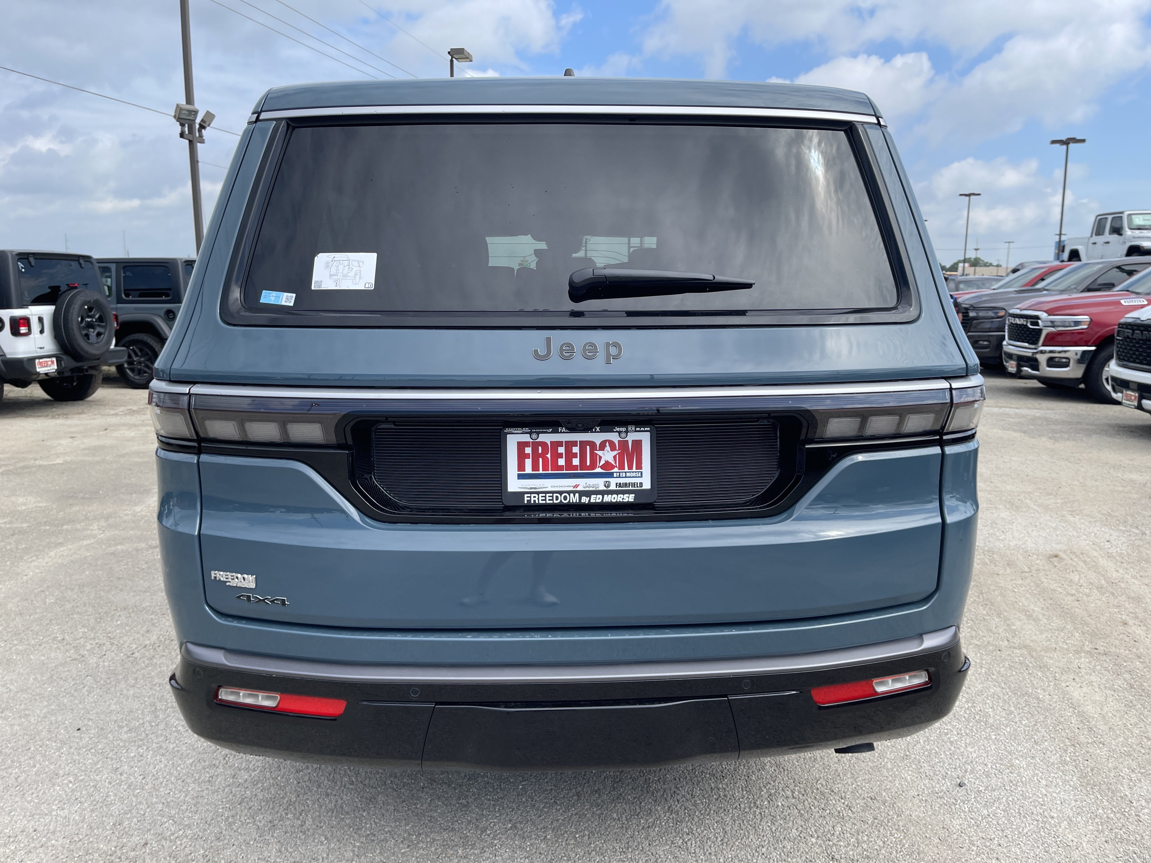2026 Jeep Grand Wagoneer 4x4