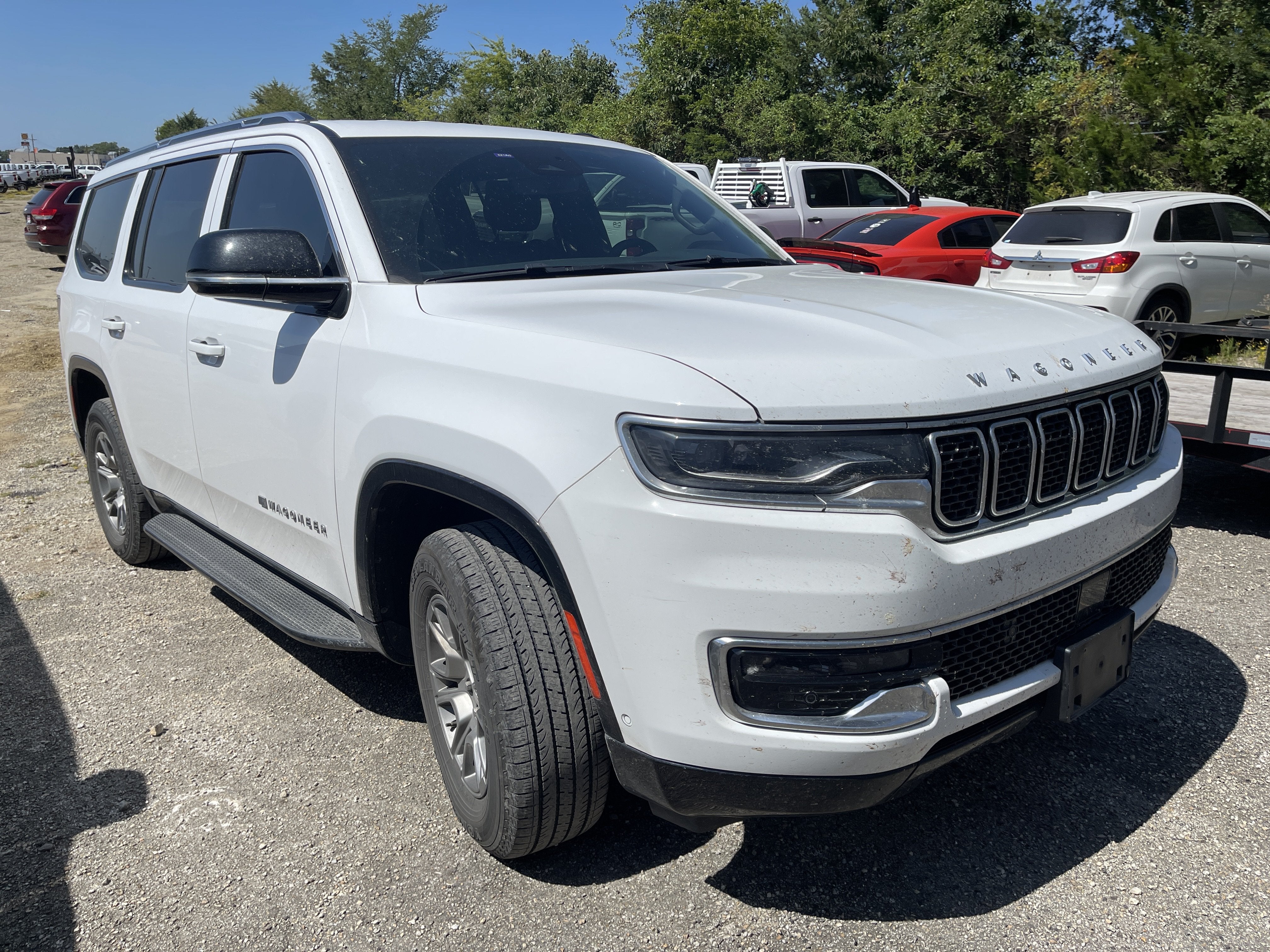 2023 Jeep Wagoneer Base