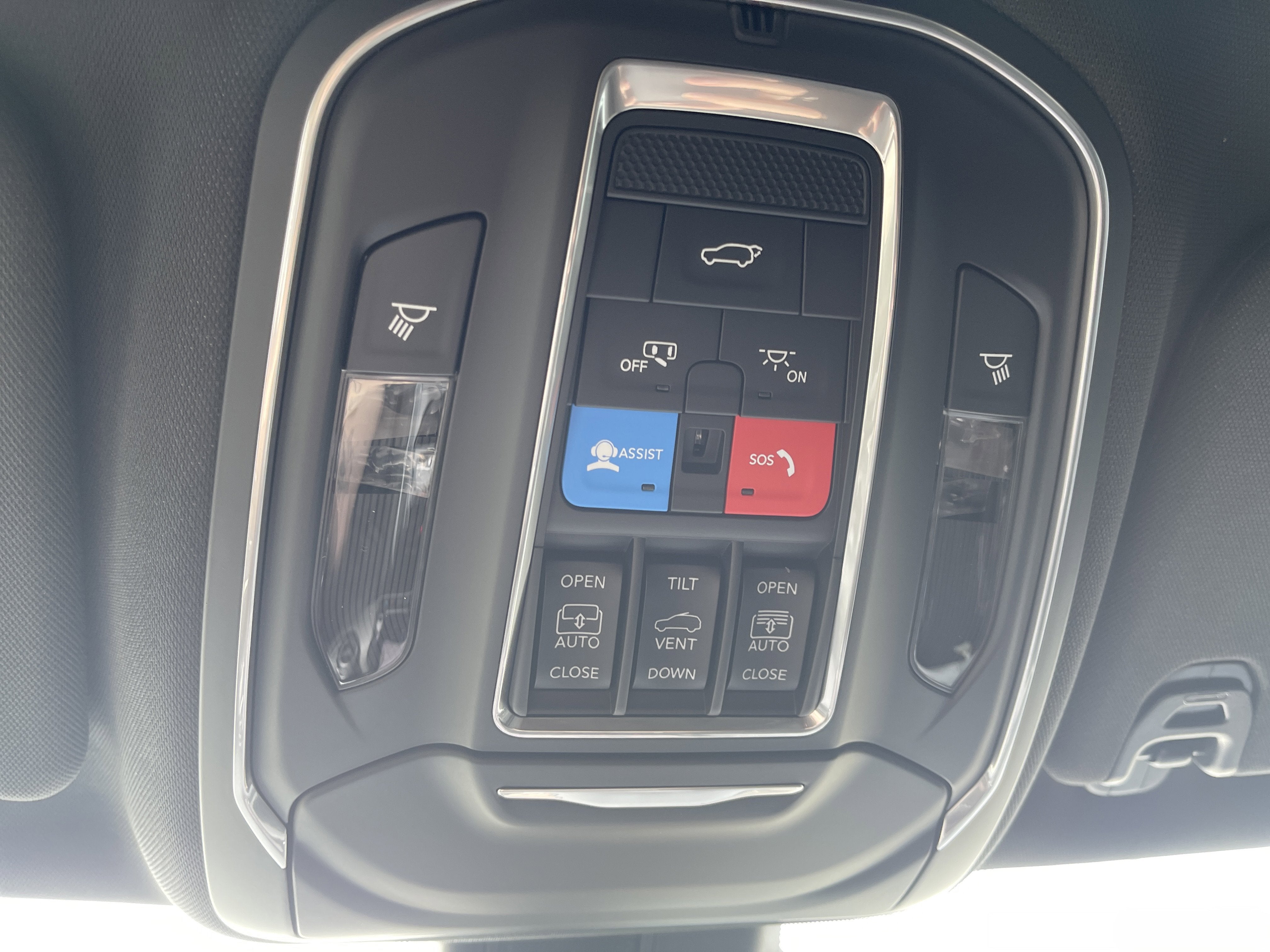2026 Jeep Grand Wagoneer Upland