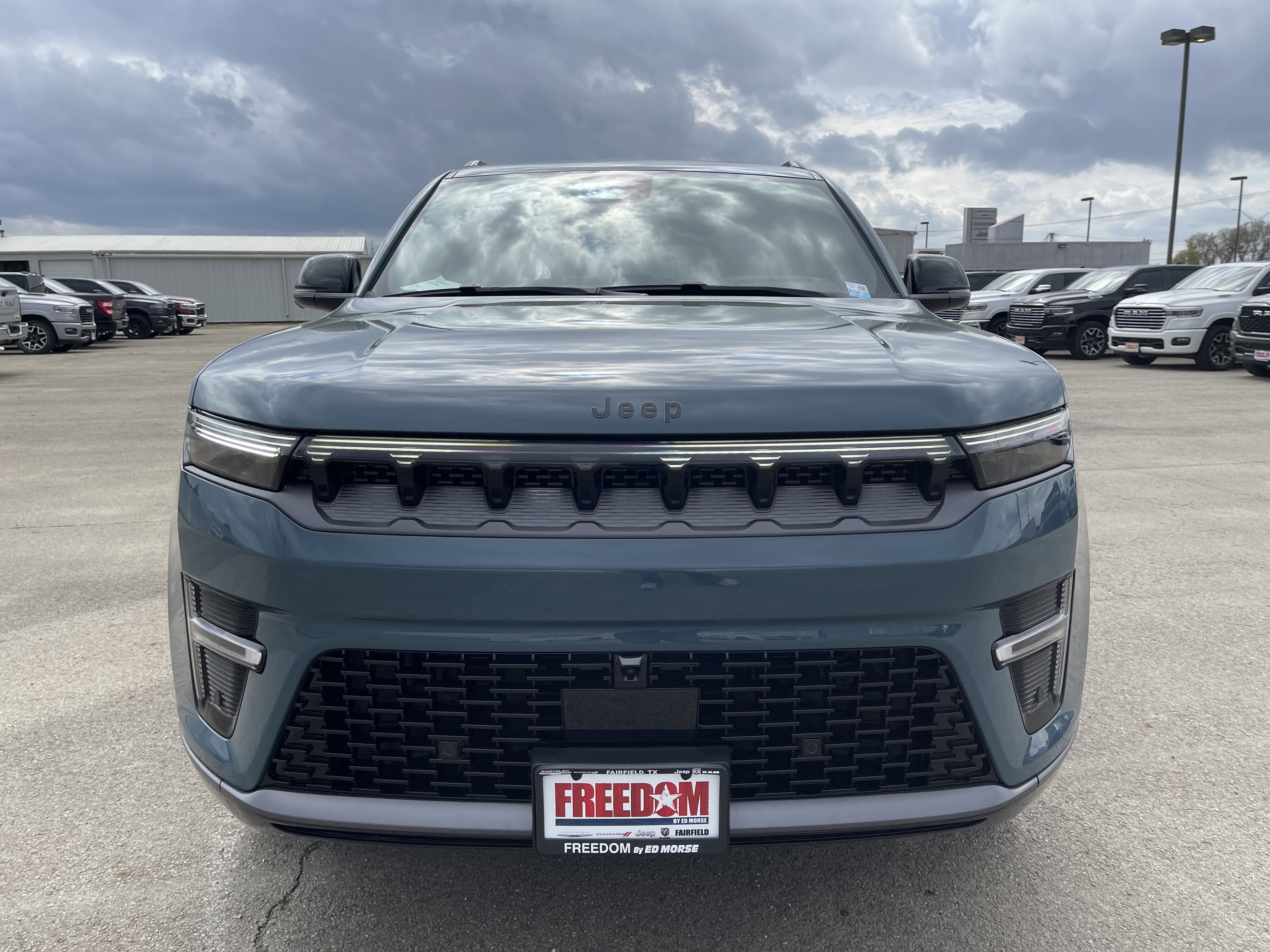 2026 Jeep Grand Wagoneer Limited Reserve