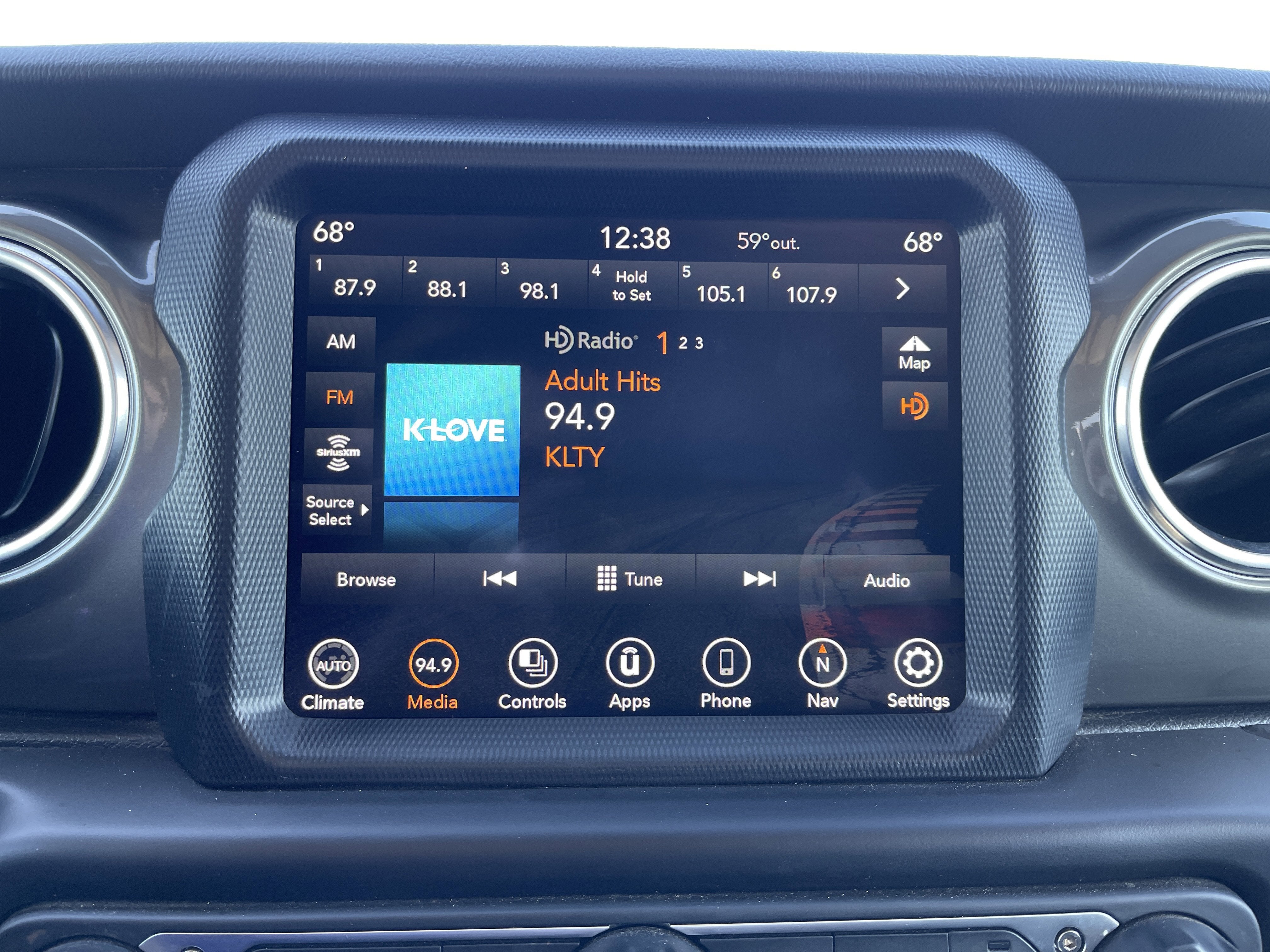 2023 Jeep Gladiator Overland