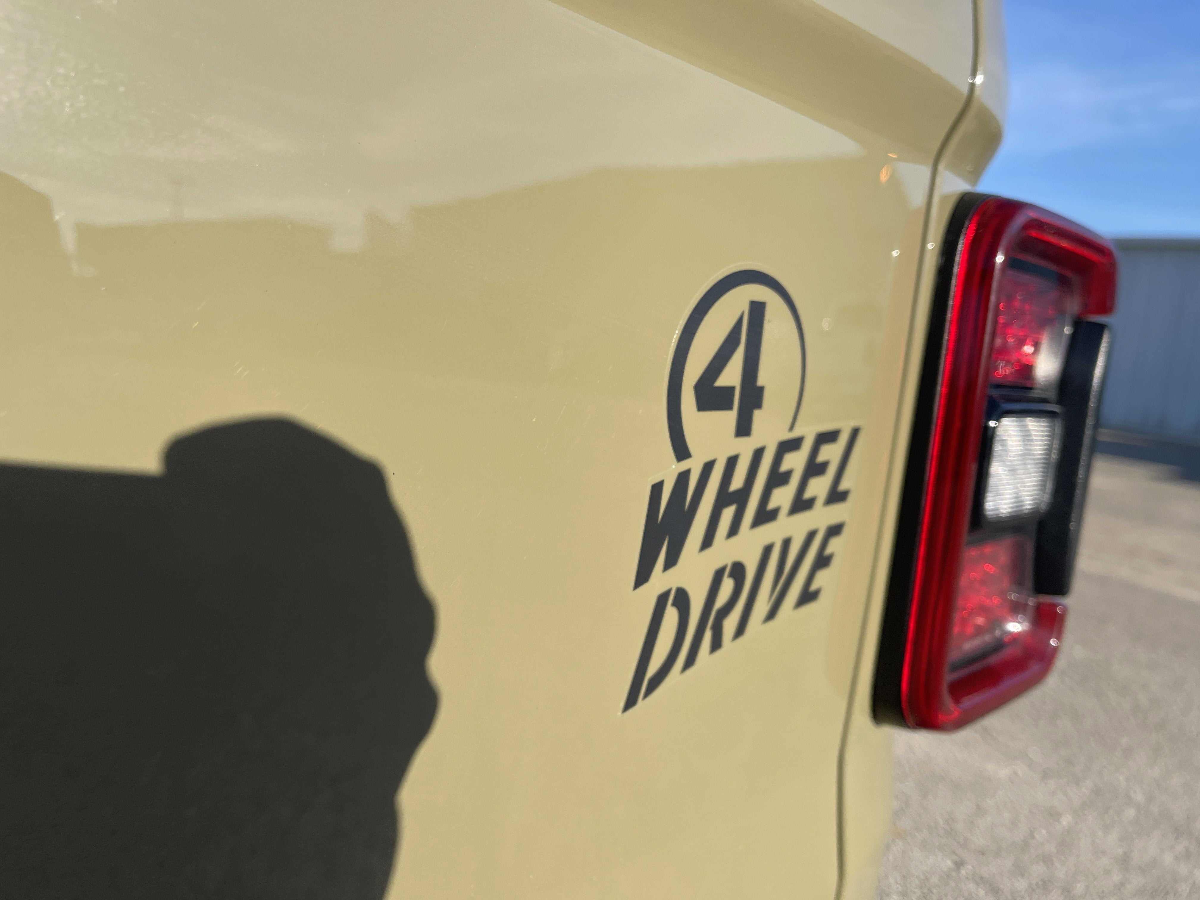 2025 Jeep Gladiator Willys