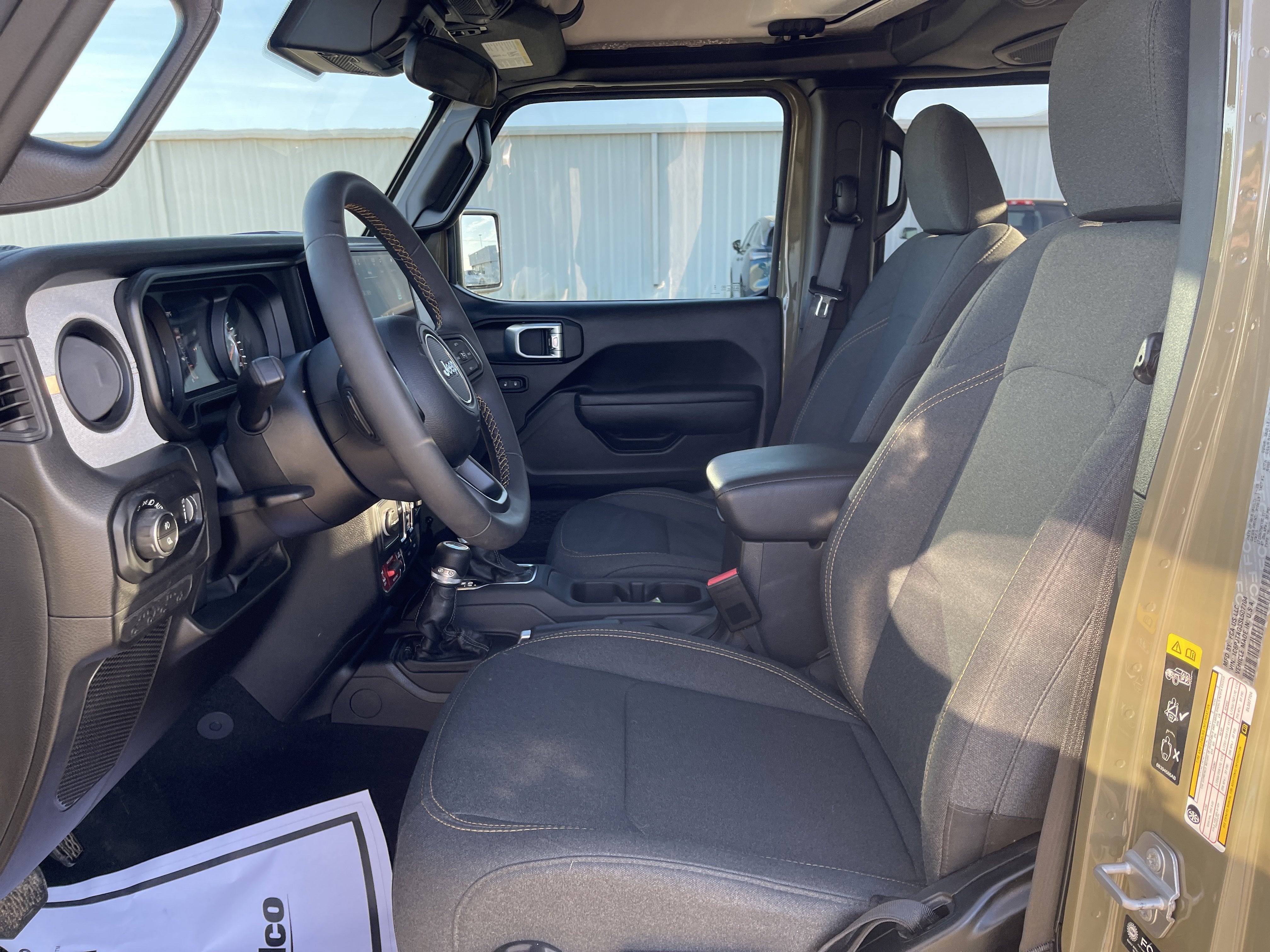 2025 Jeep Gladiator Willys