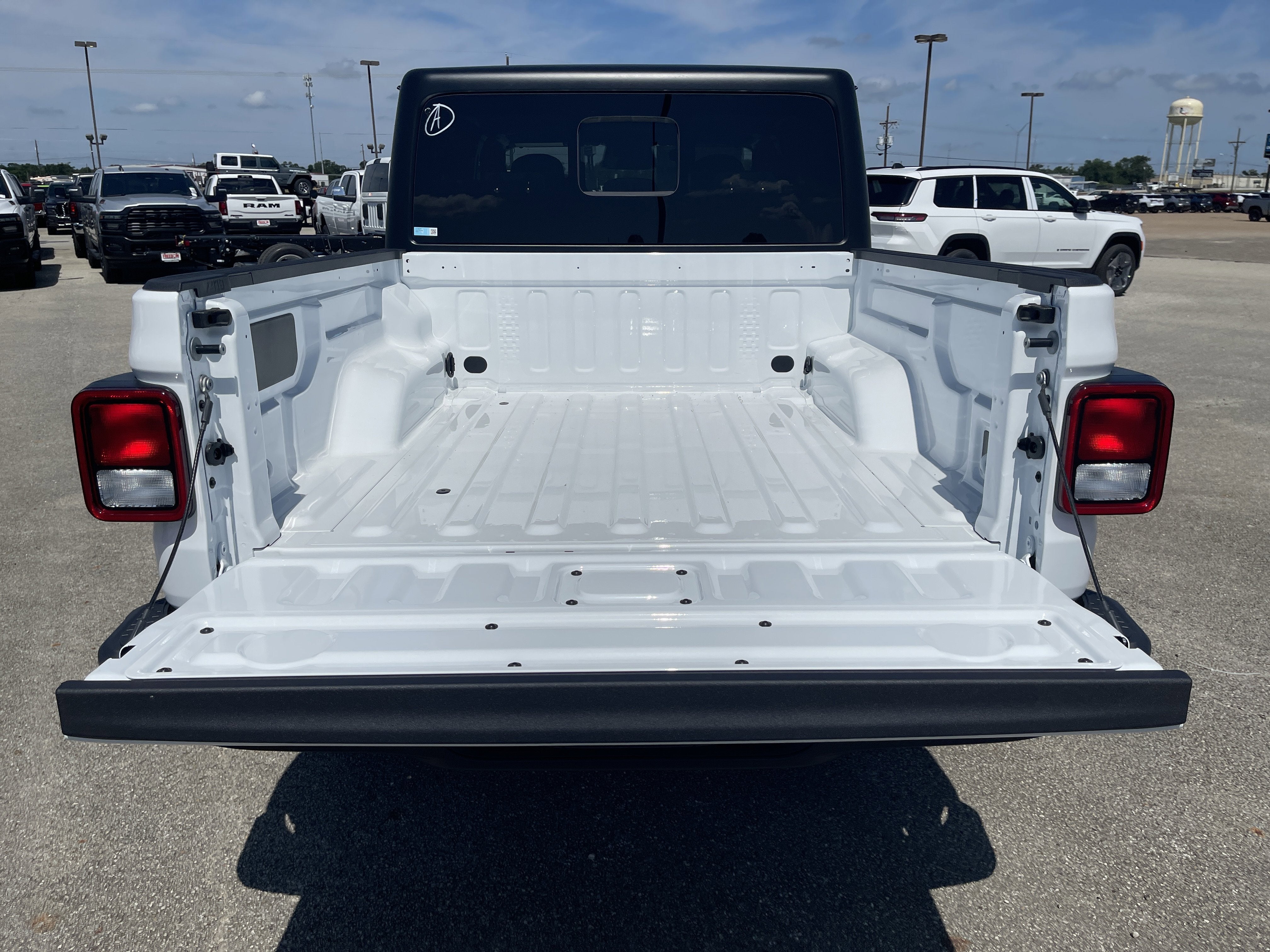 2026 Jeep Gladiator 85th Anniversary Edition