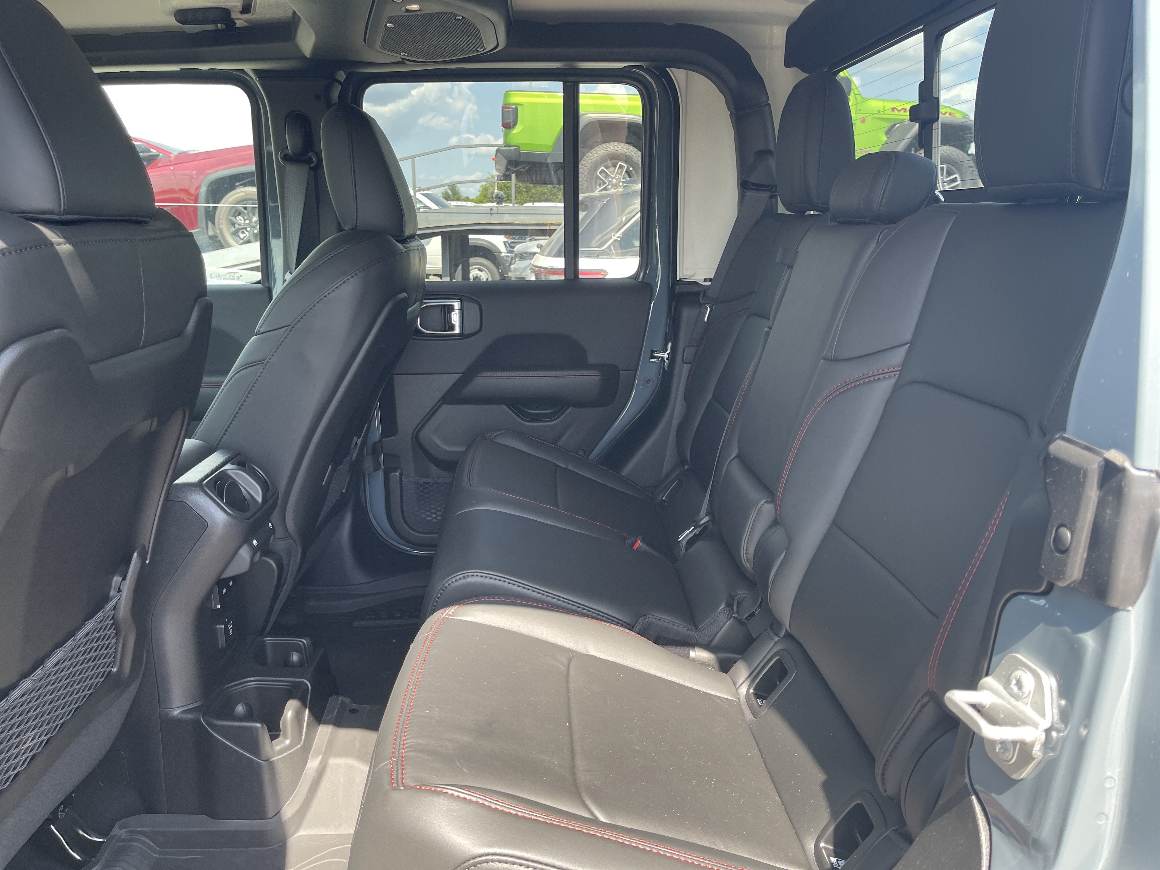 2026 Jeep Gladiator Shadow Ops