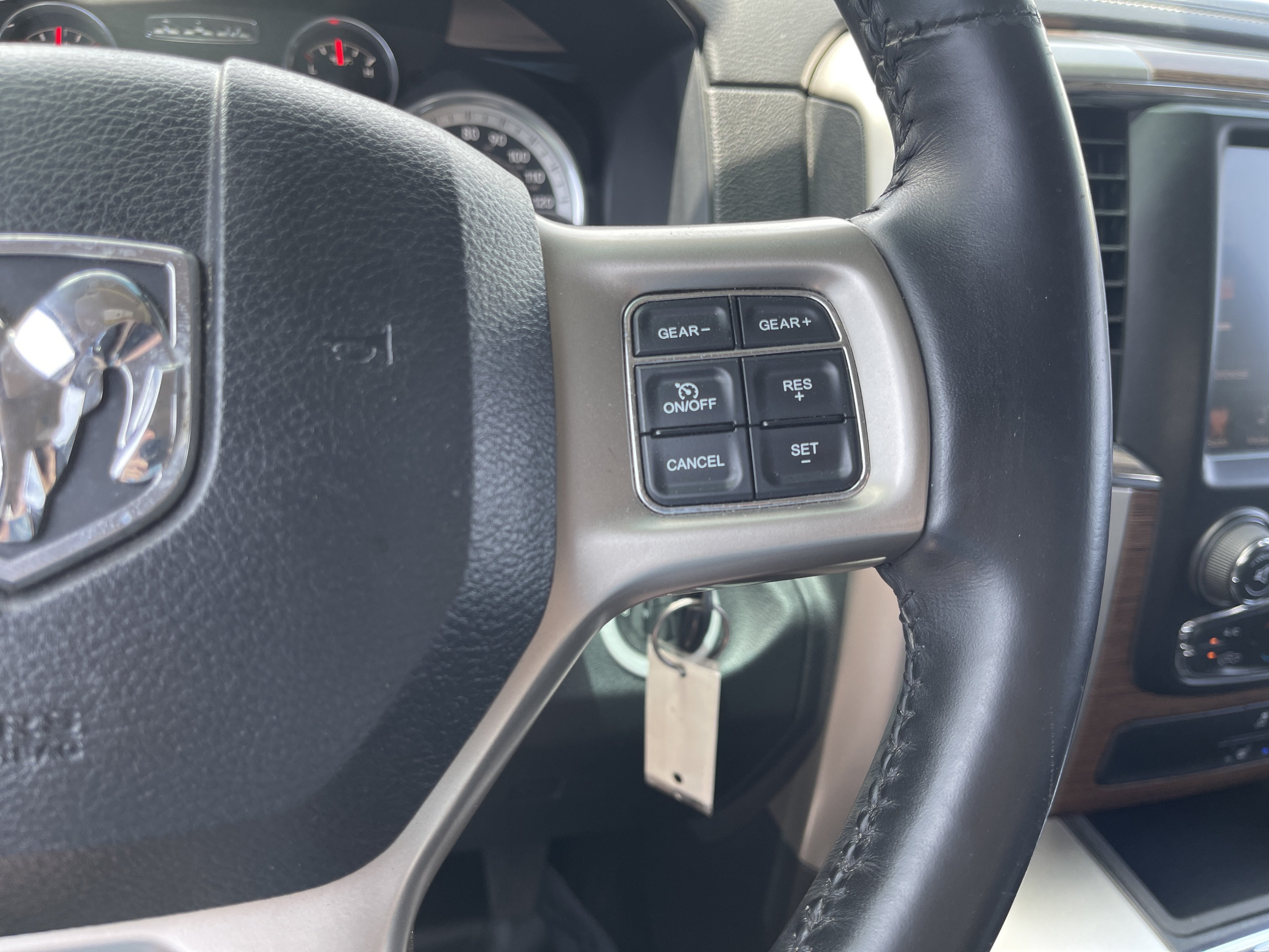 2016 RAM 1500 Laramie