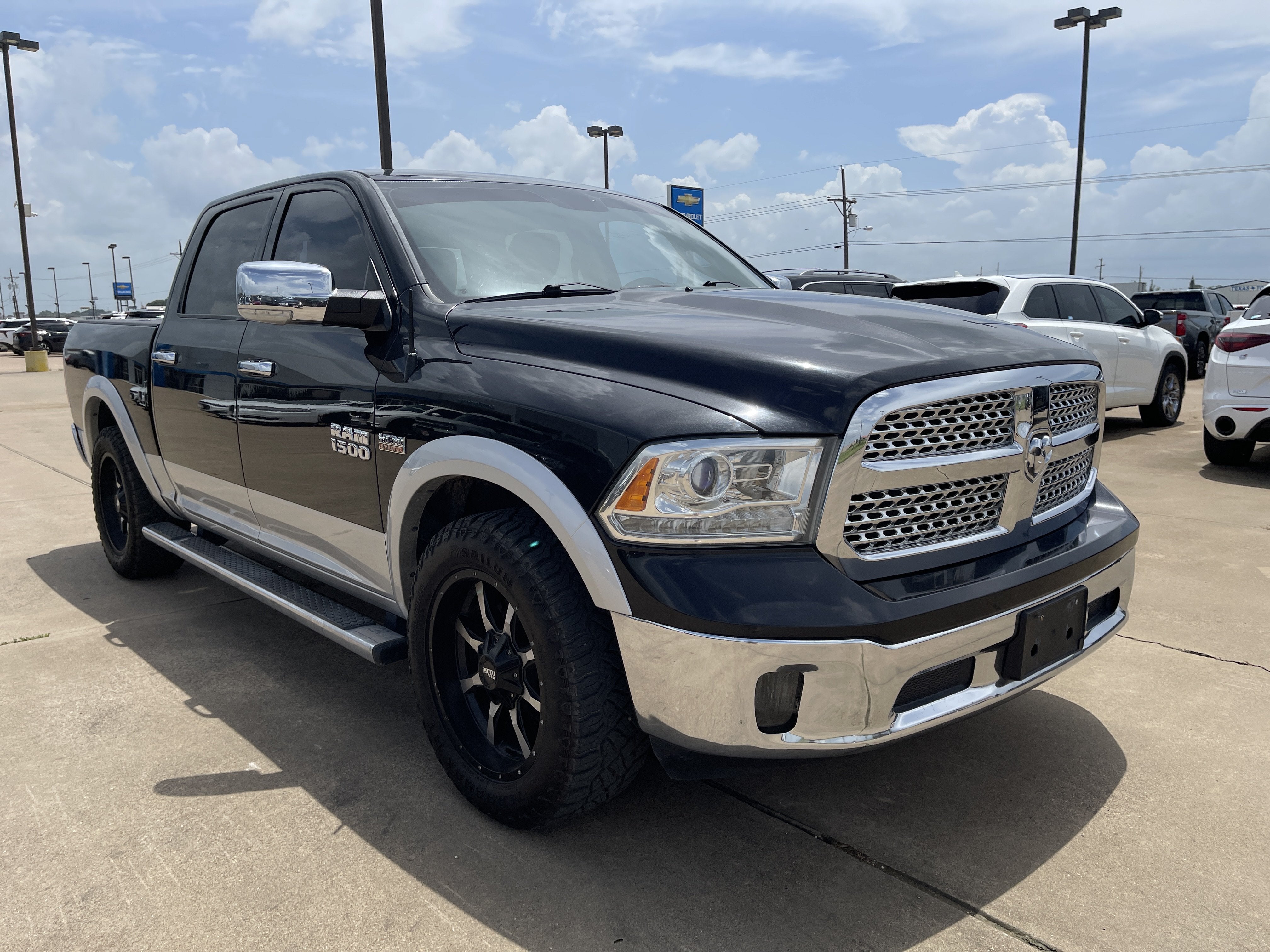 2016 RAM 1500 Laramie