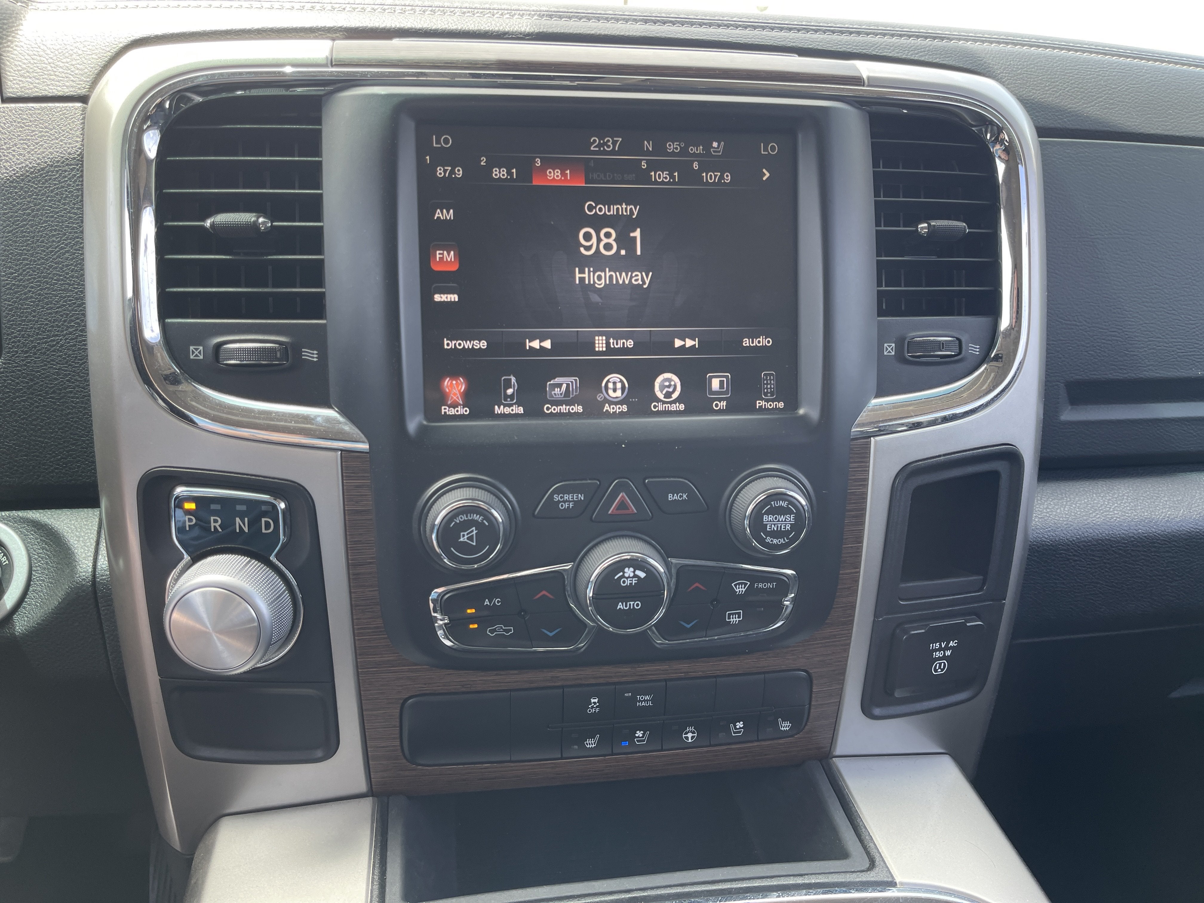 2016 RAM 1500 Laramie