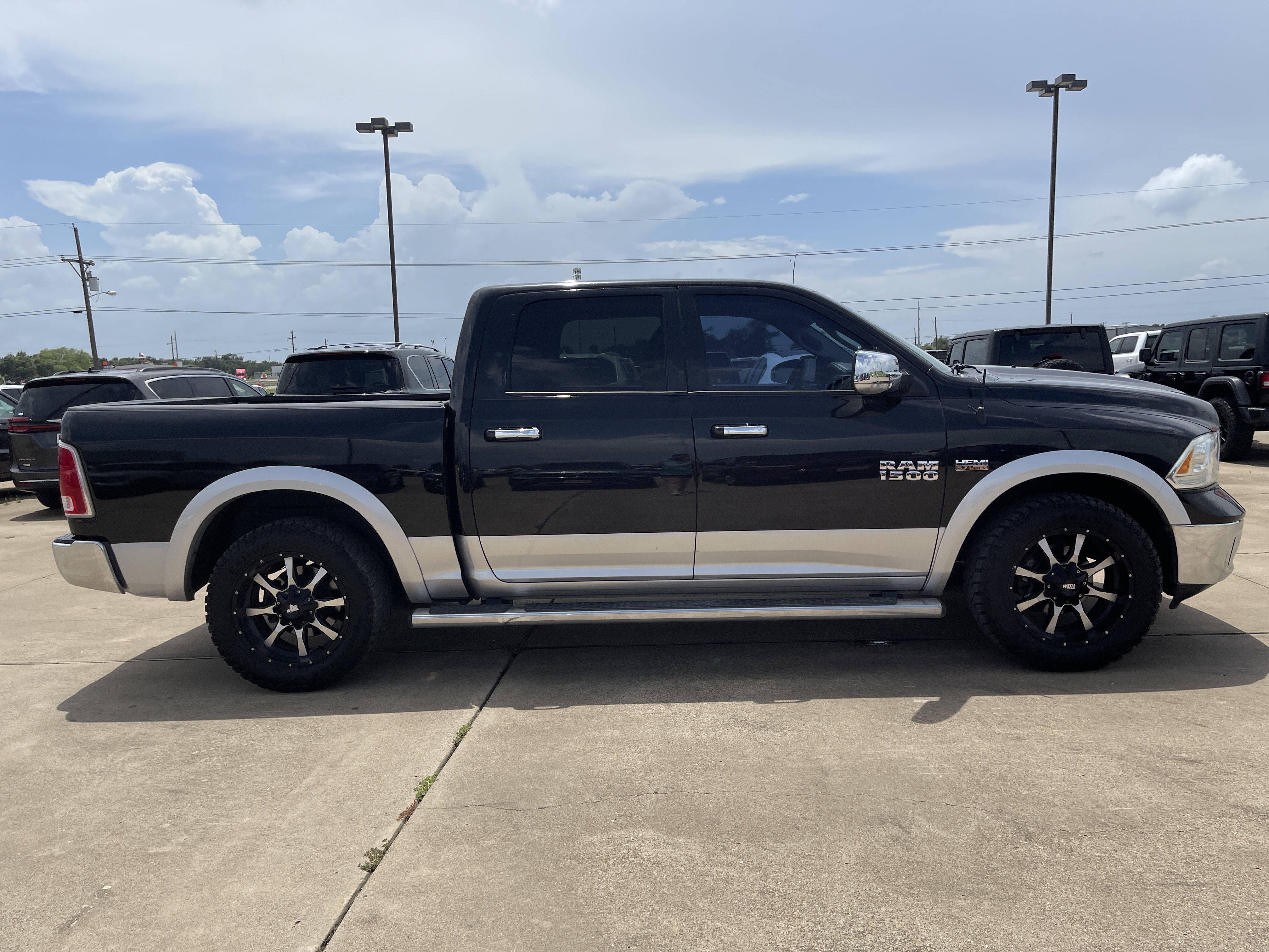 2016 RAM 1500 Laramie