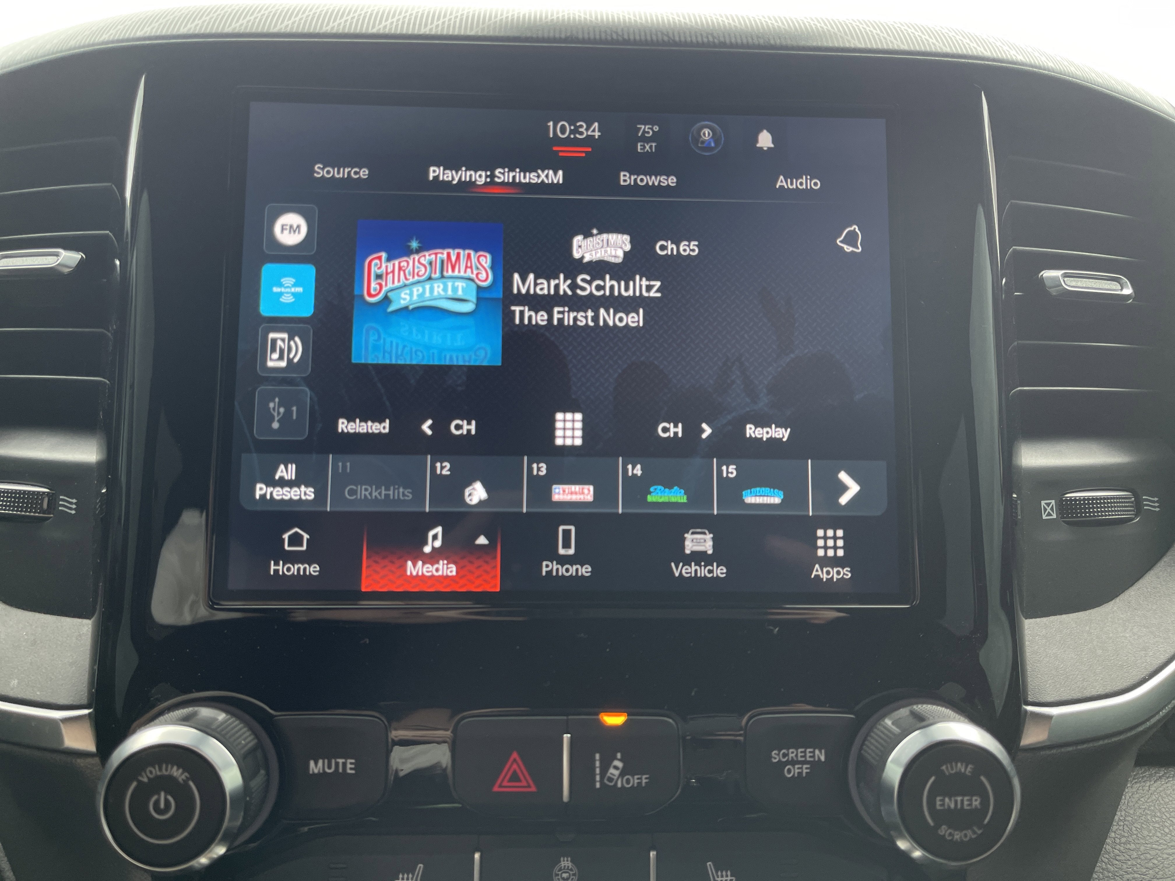 2025 RAM 1500 Lone Star