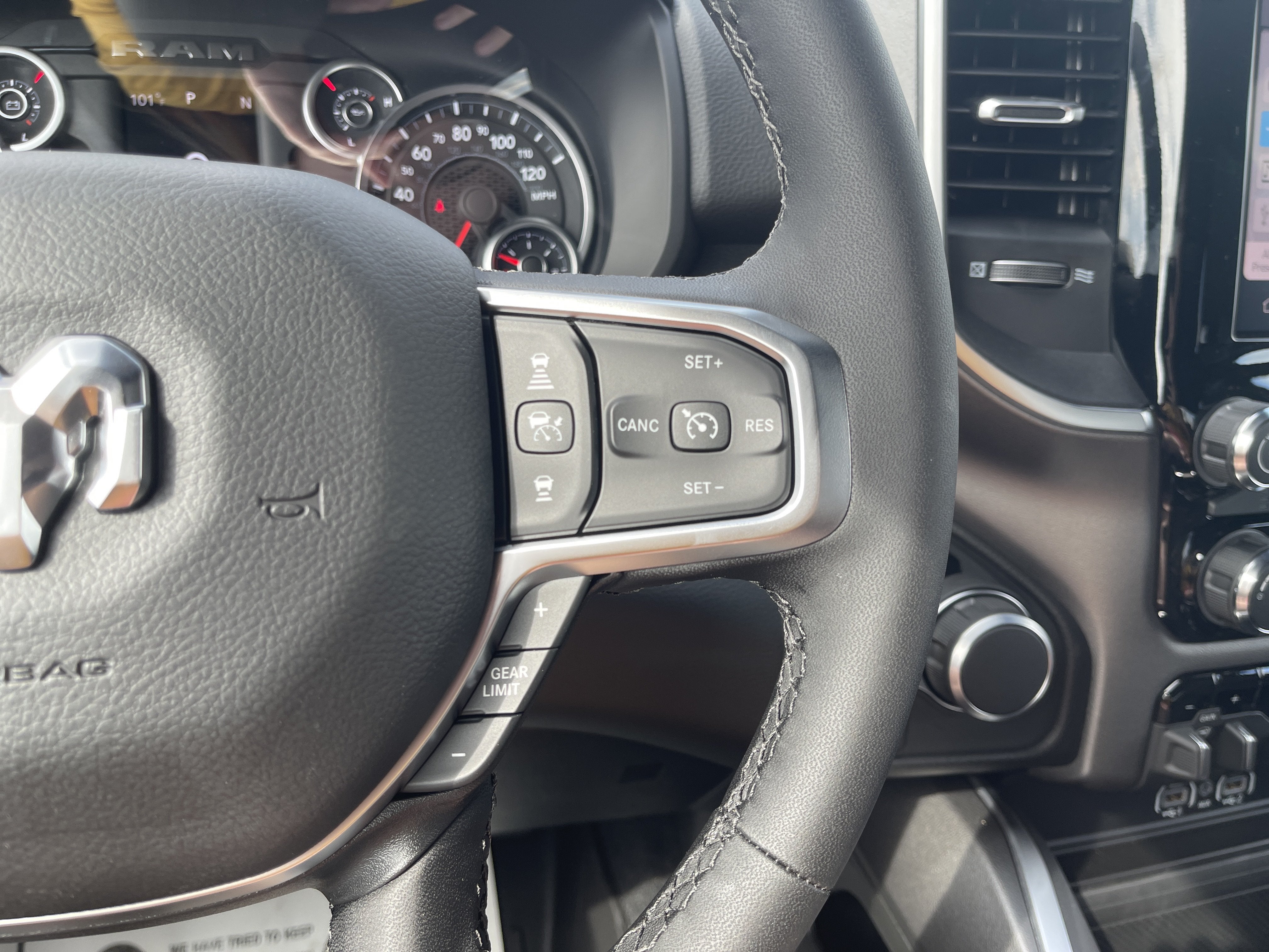 2027 RAM 1500 Lone Star