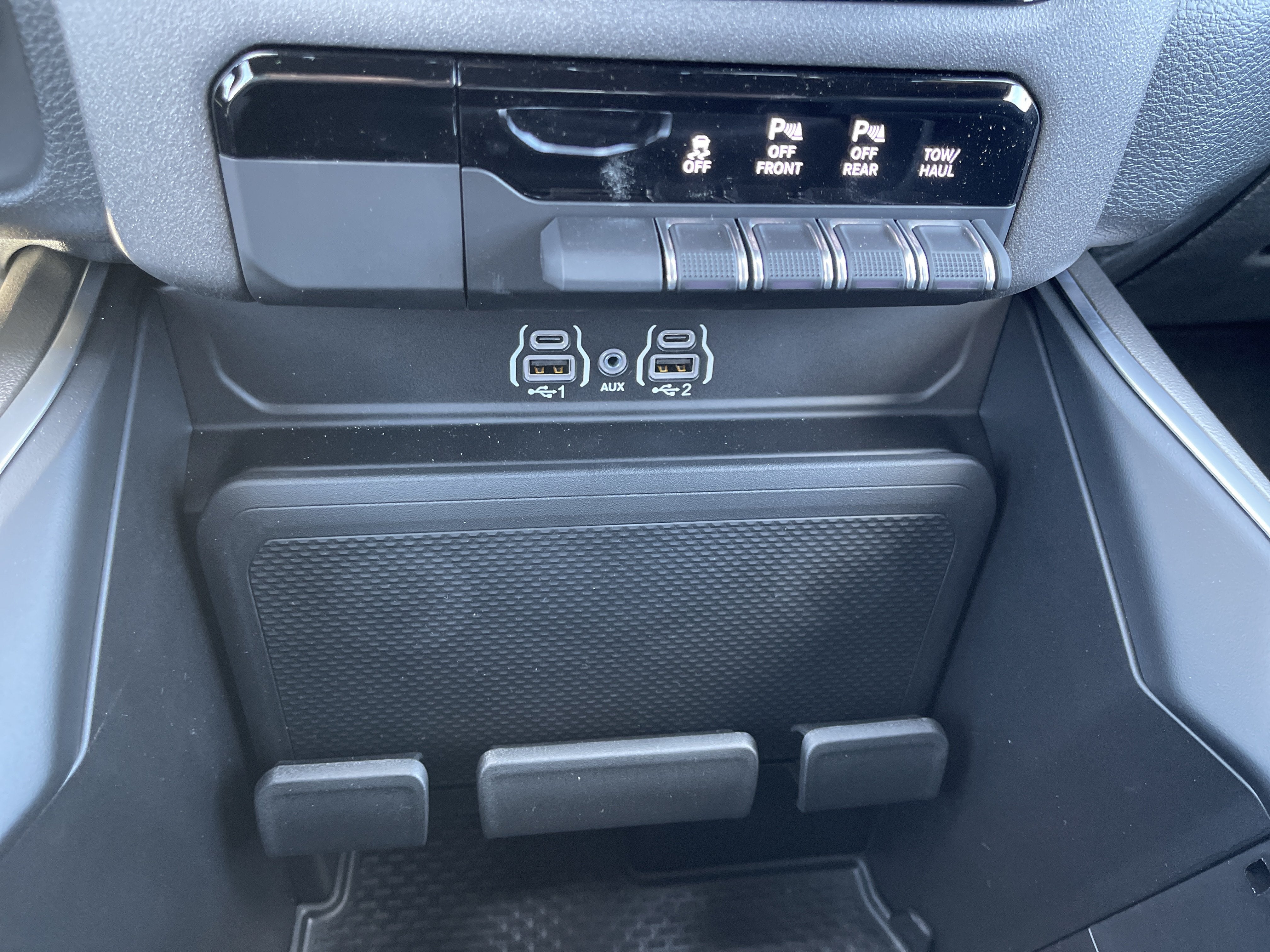 2027 RAM 1500 Express