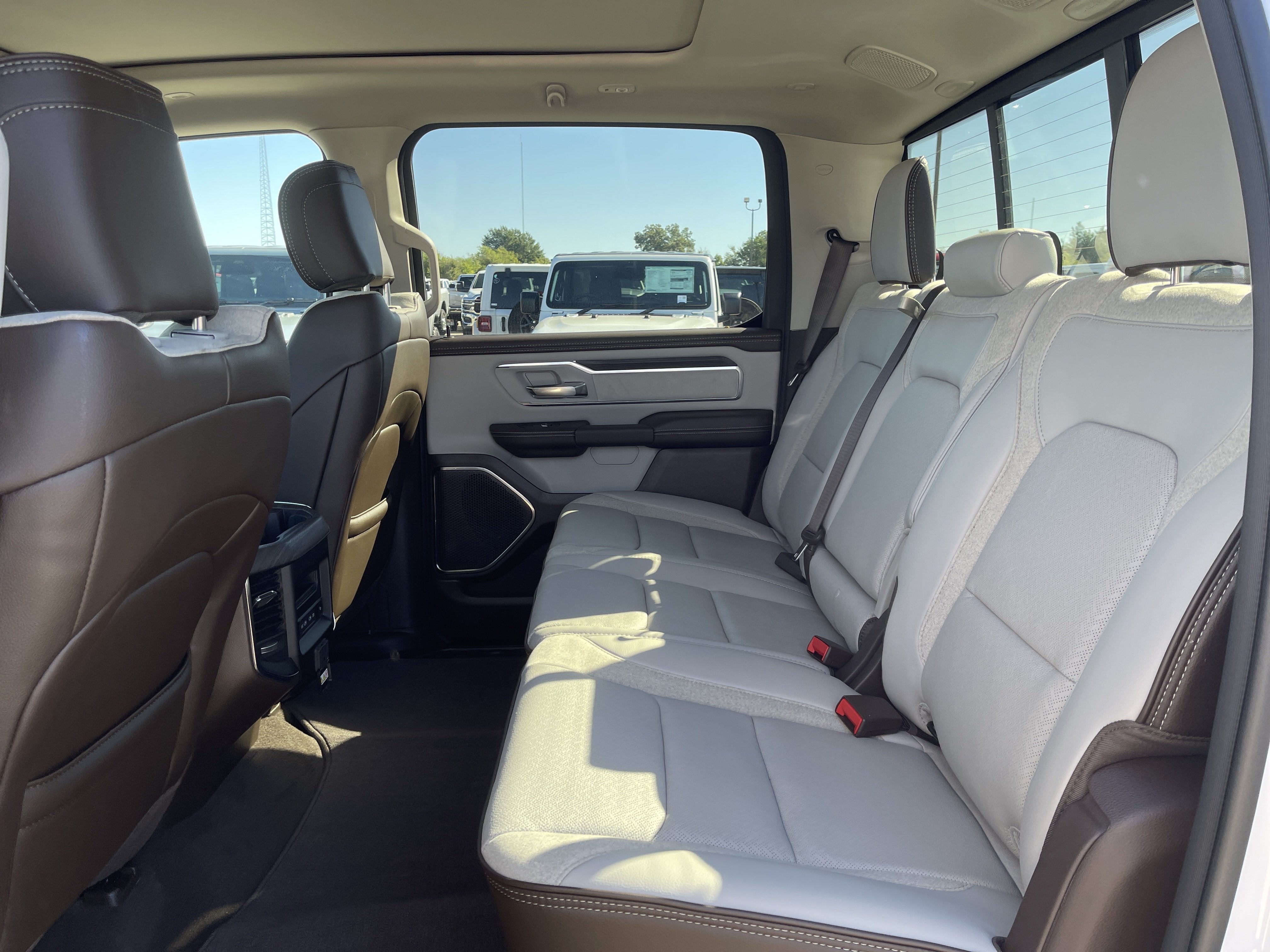 2027 RAM 1500 Laramie